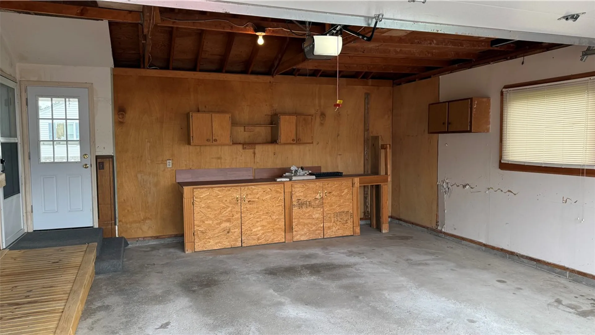 Property at 10 Lightwood Lane, Gates, NY 14606 30