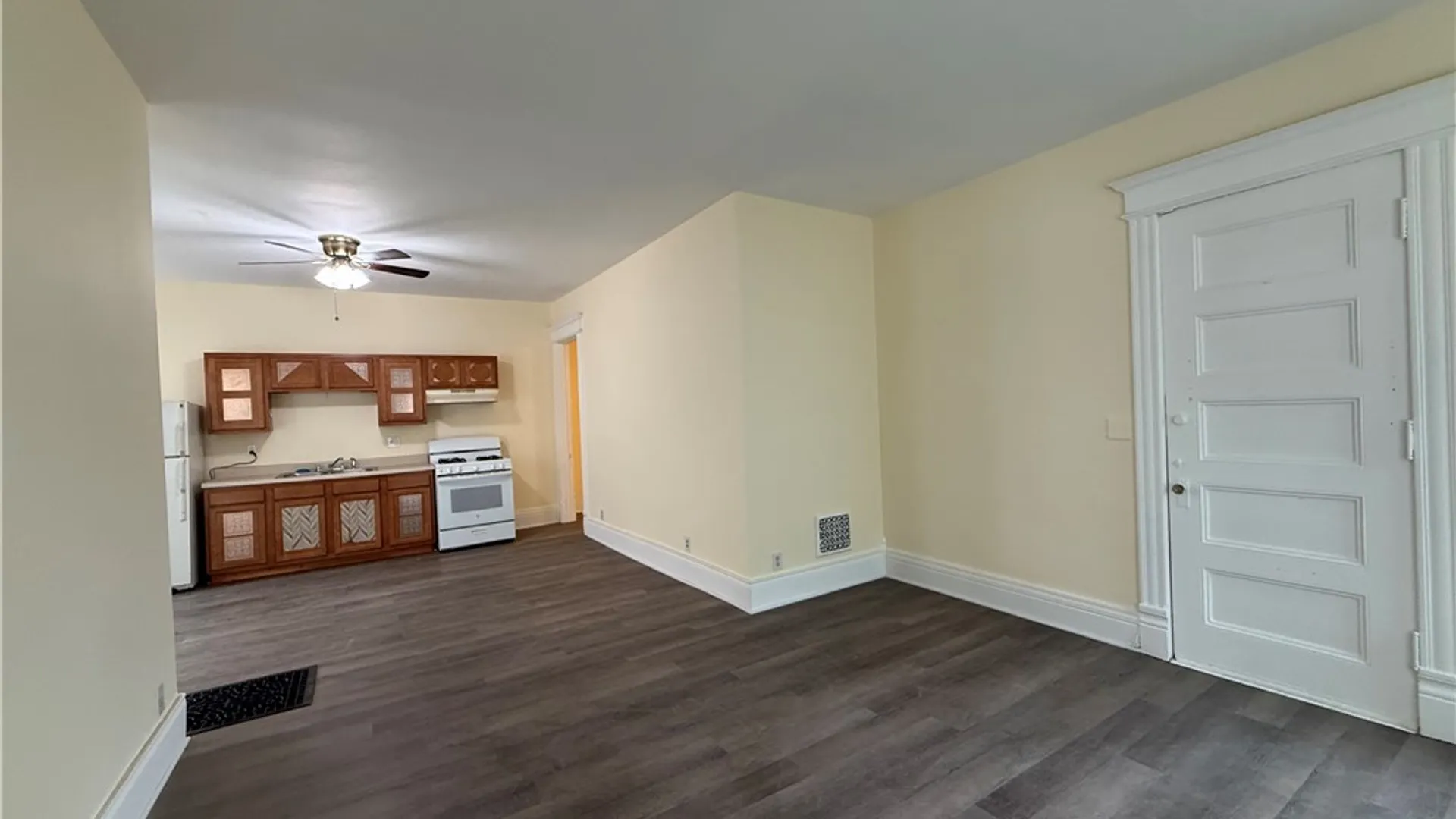Property at 416 Danforth Street, Syracuse, NY 13208 6