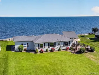 Property at 14983 E Brighton Cliffe Drive, Carlton, NY 14477