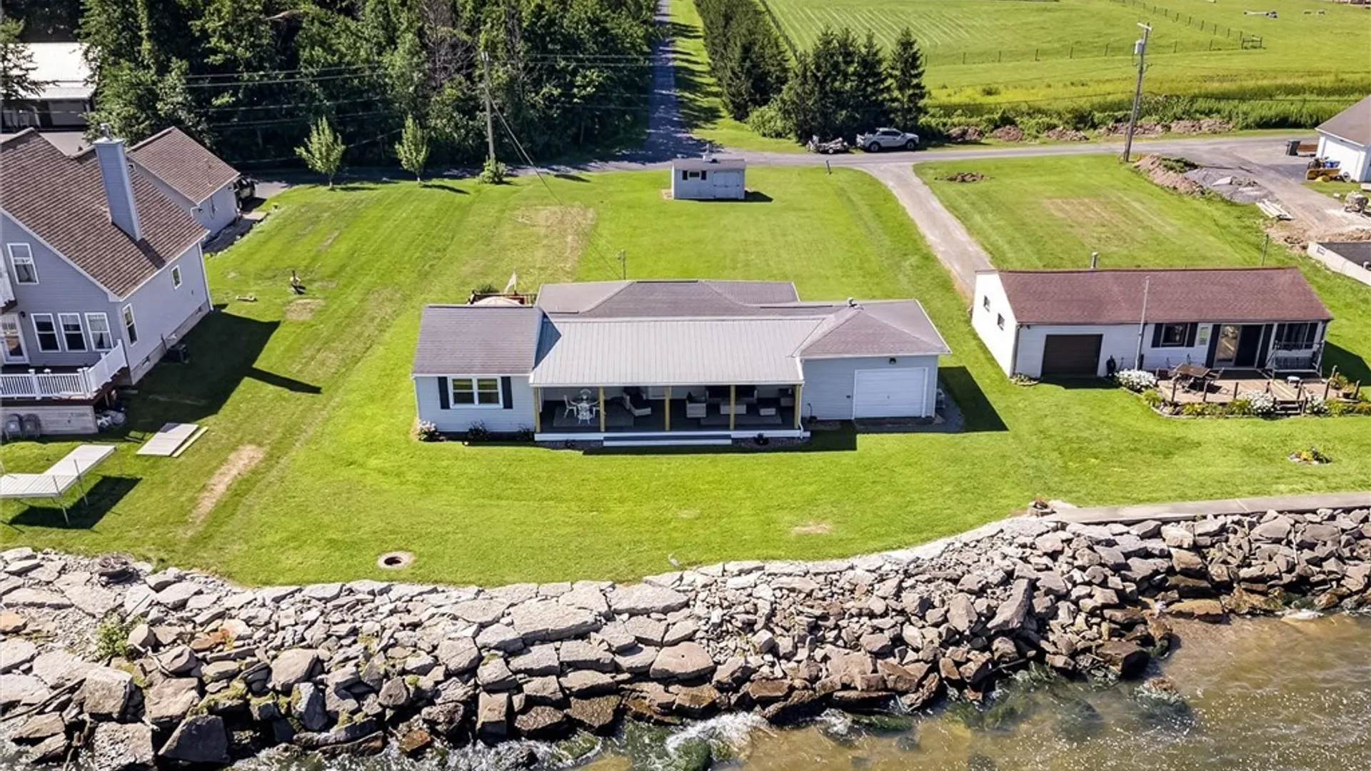 Property at 14983 E Brighton Cliffe Drive, Carlton, NY 14477 7