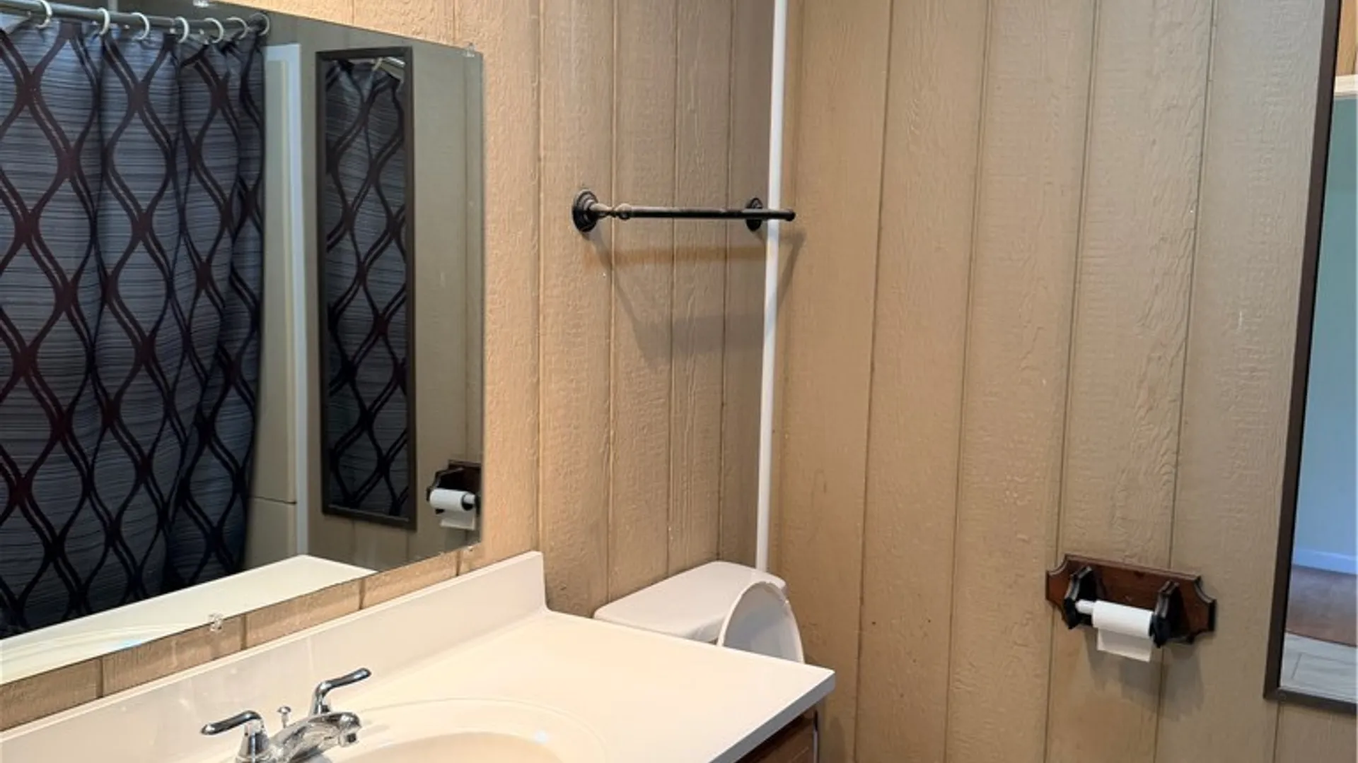 Property at 84 Hunts Corners Center Lisle Road, Lapeer, NY 13803 25