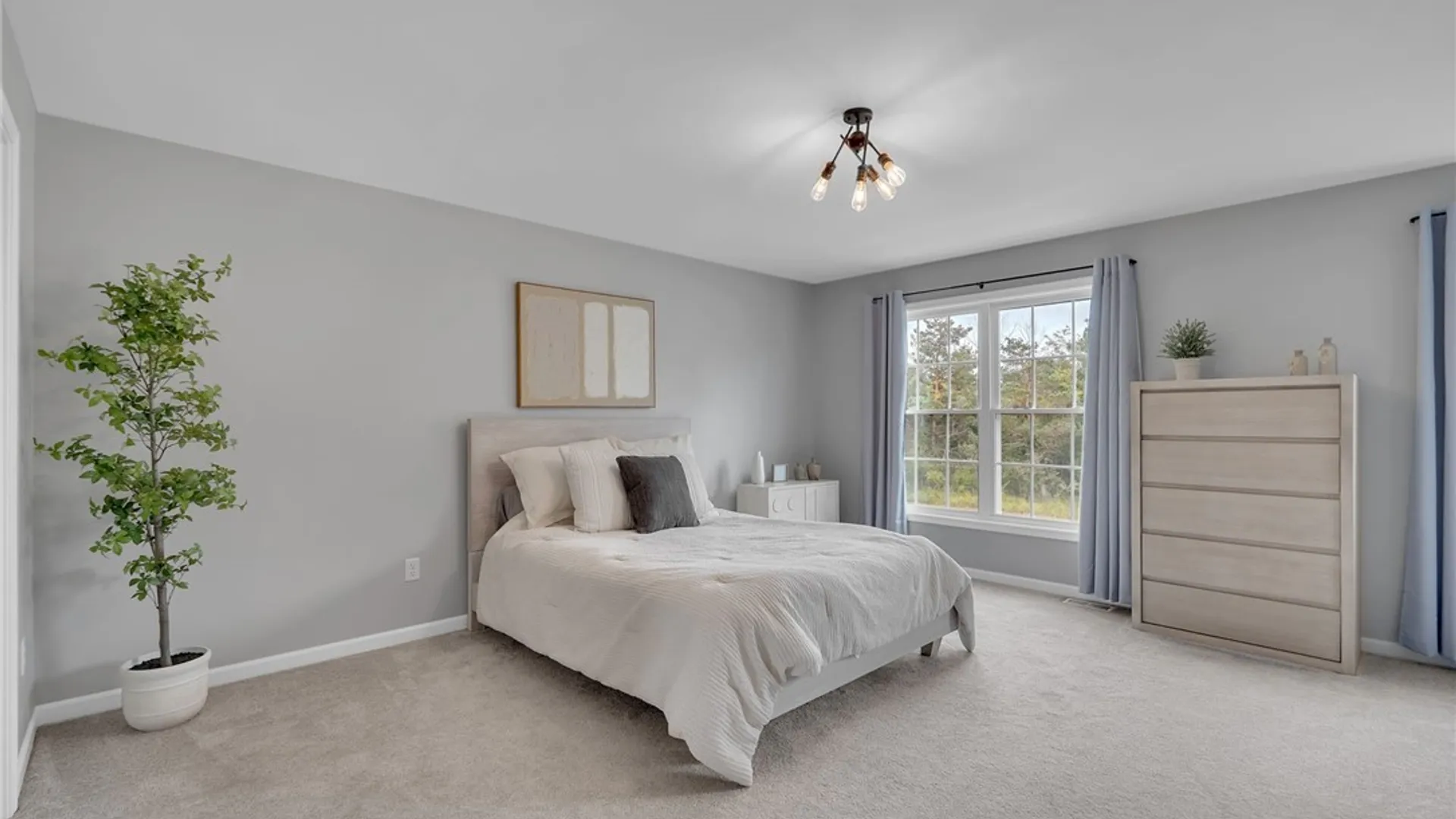 Property at 8 Greenspring Court, West Seneca, NY 14224 17