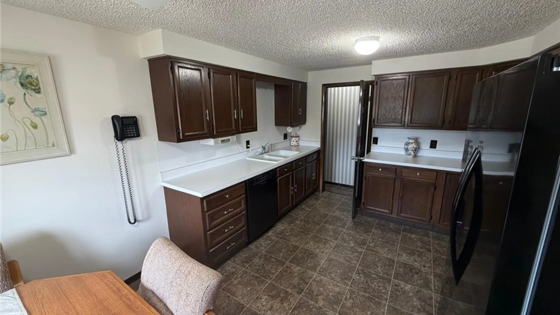 Property at 32 Rosemead Lane, Cheektowaga, NY 14227 7