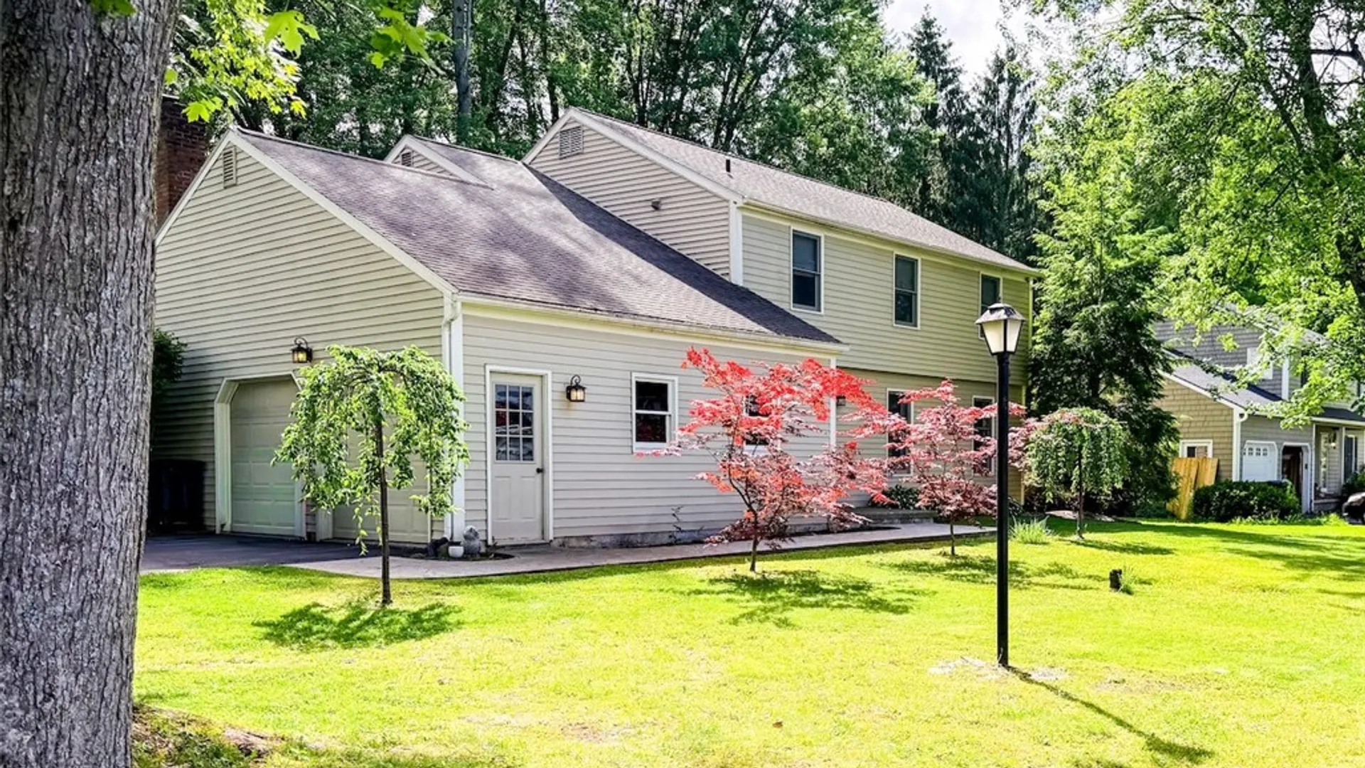 Property at 3961 Bowdoin Lane, Salina, NY 13090 3
