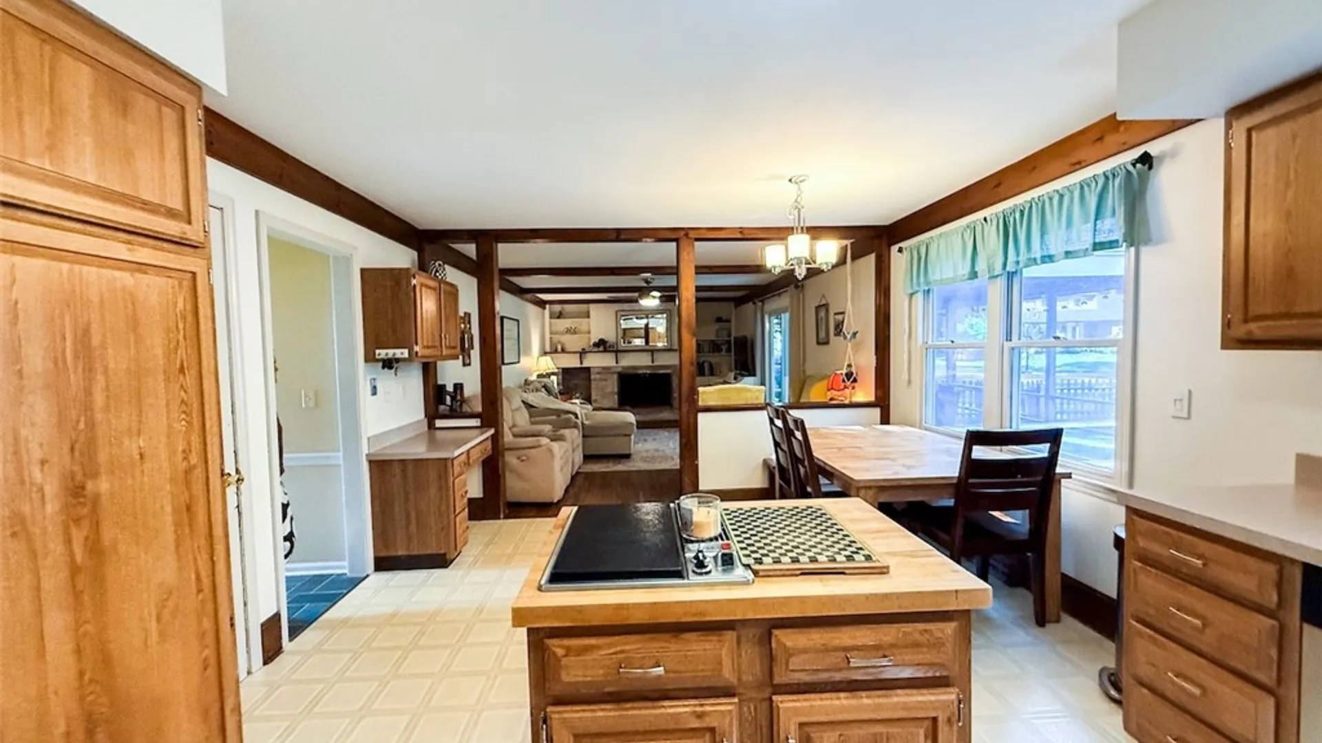 Property at 3961 Bowdoin Lane, Salina, NY 13090 18