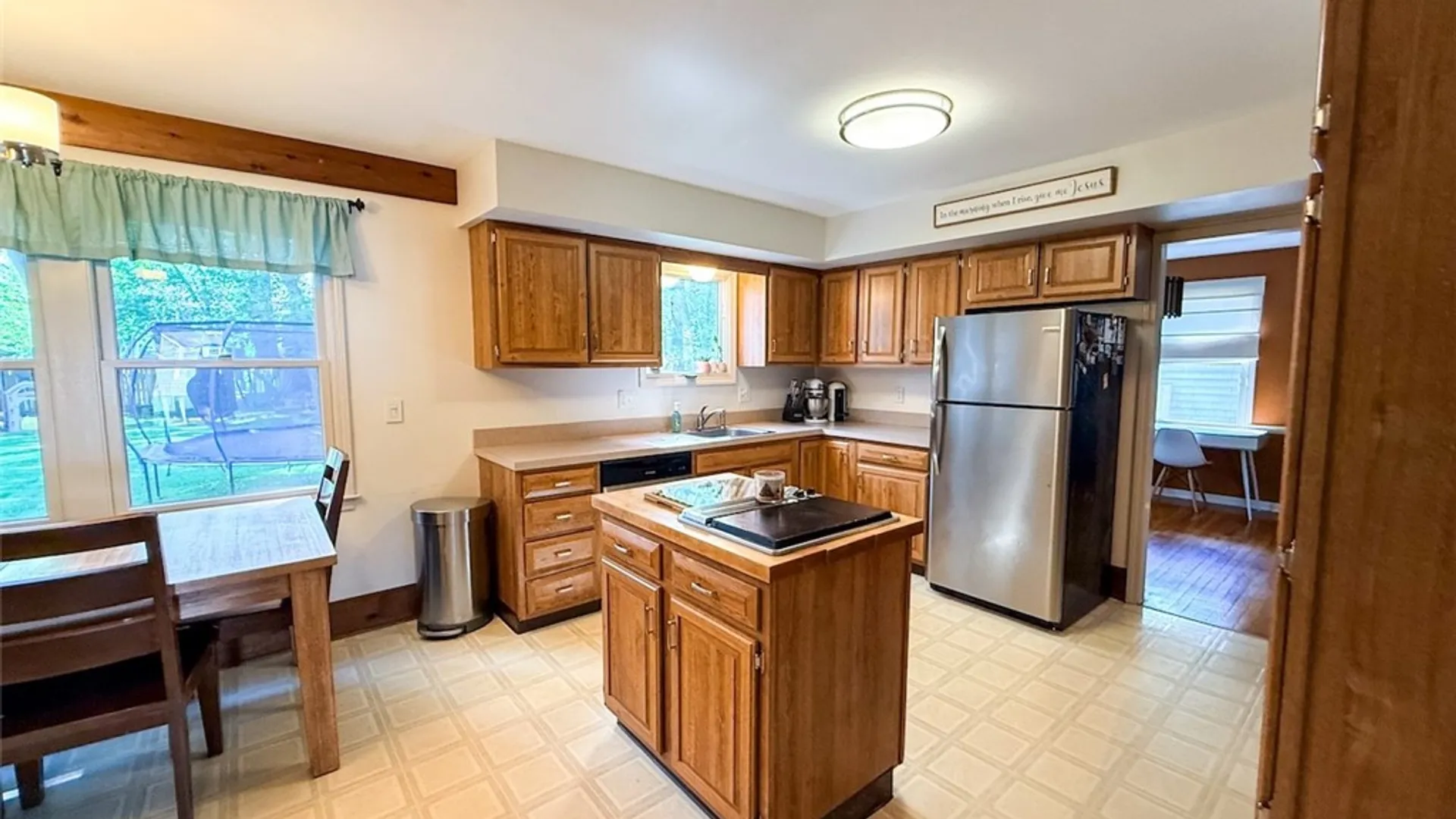 Property at 3961 Bowdoin Lane, Salina, NY 13090 22