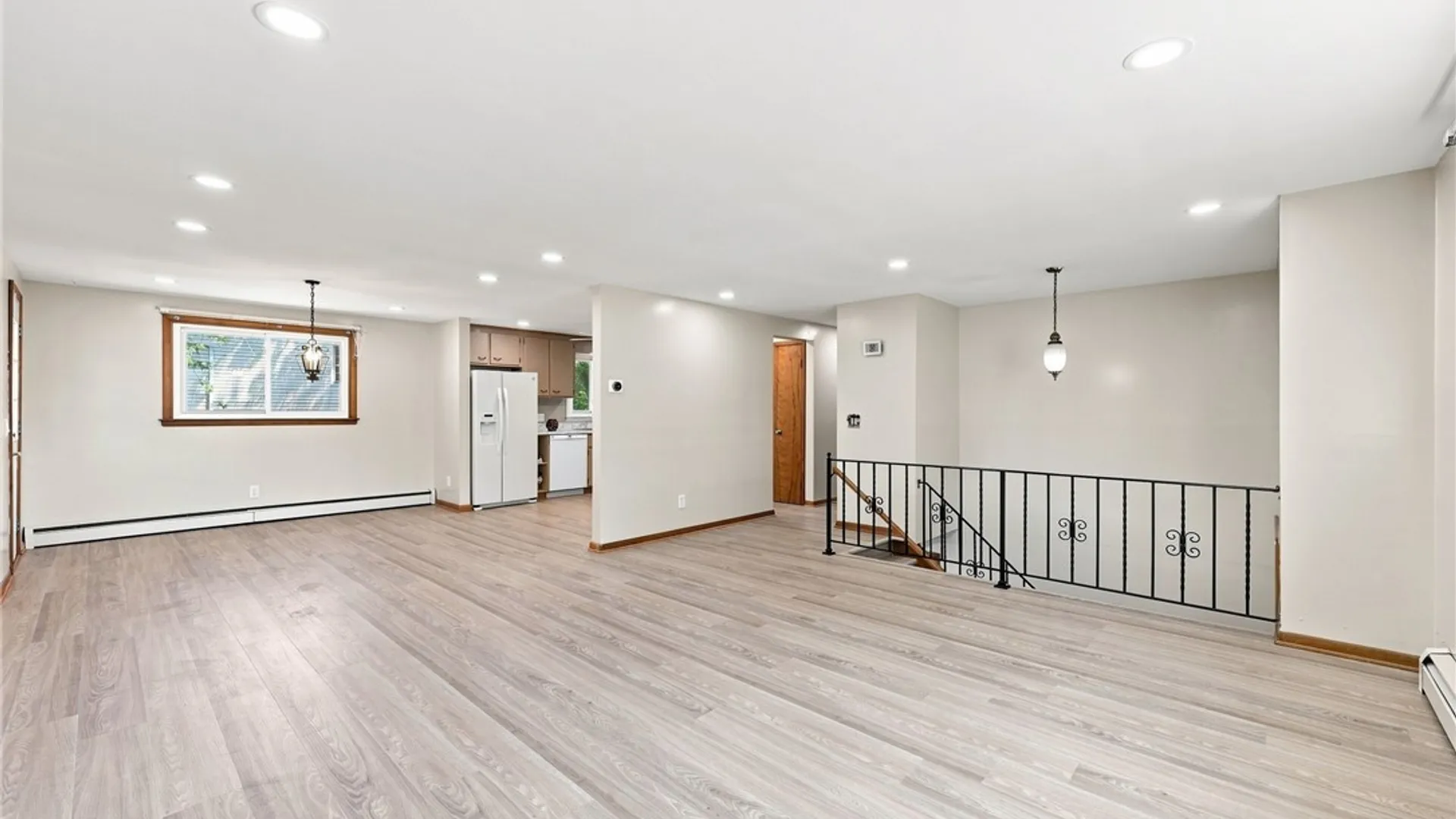 Property at 35 Tomcyn Drive, Amherst, NY 14221 5