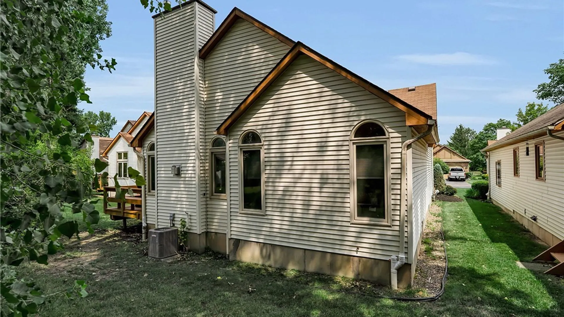 Property at 19 Eagles Trace, Amherst, NY 14221 44
