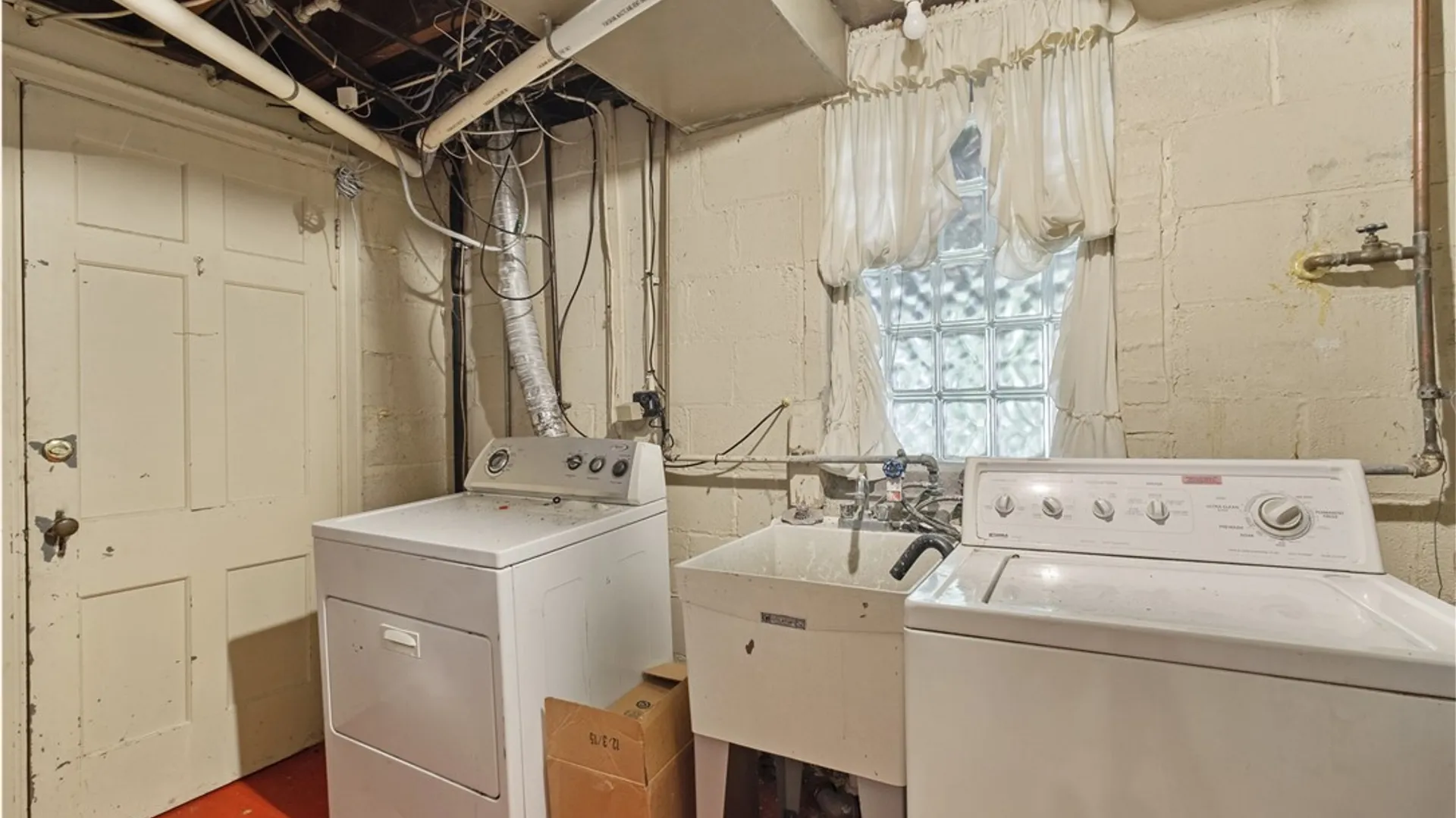 Property at 105 Bradford Parkway, Syracuse, NY 13224 26