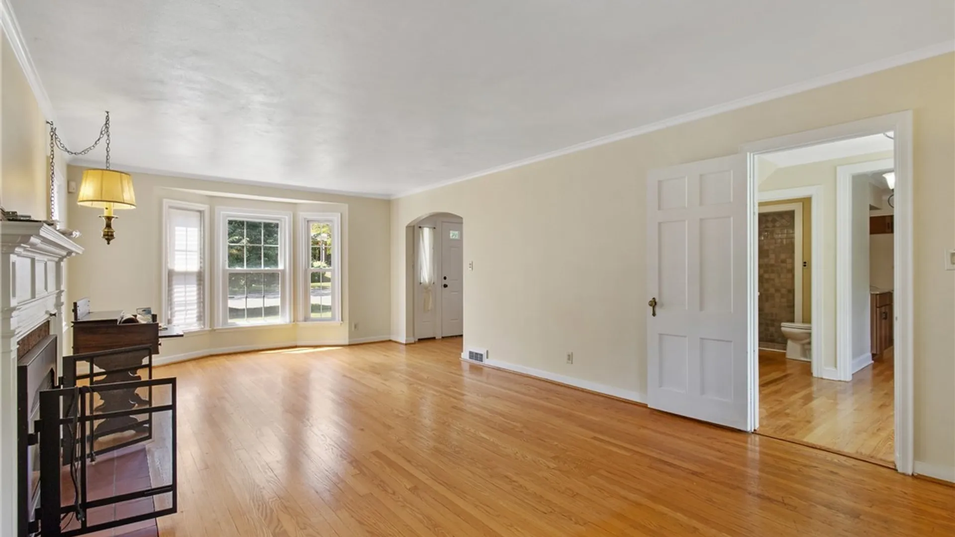 Property at 105 Bradford Parkway, Syracuse, NY 13224 14