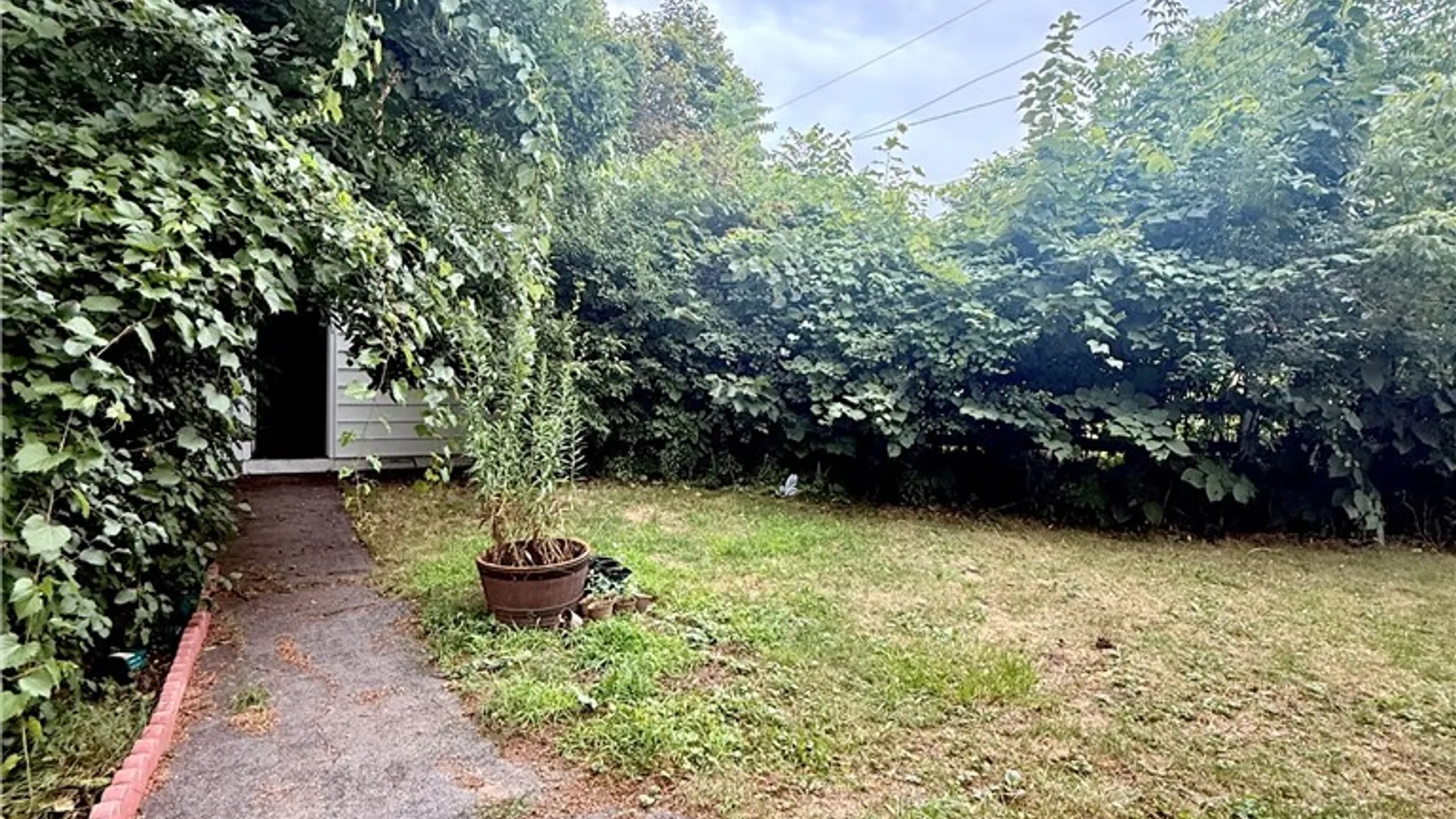 Property at 1120 Stolp Avenue, Syracuse, NY 13207 36