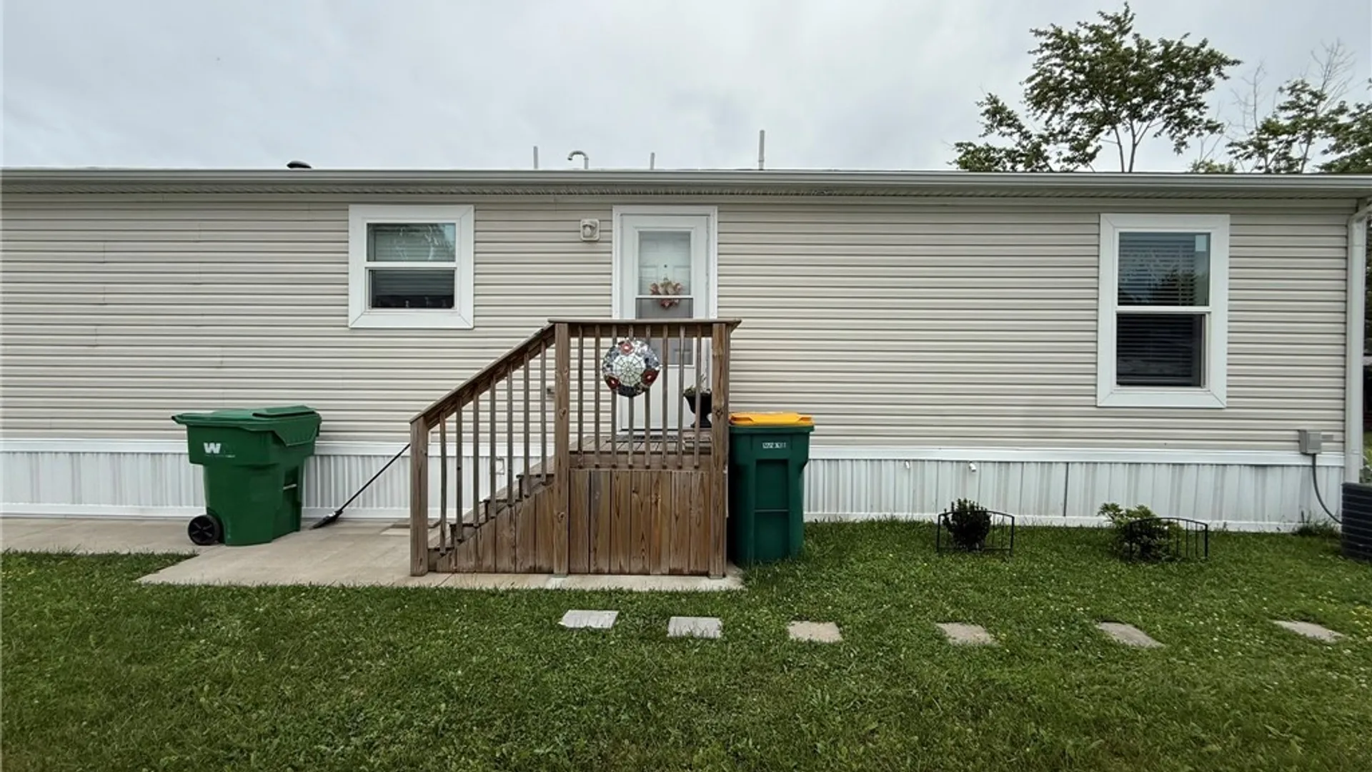 Property at 6 Laurel Street, Newstead, NY 14001 4