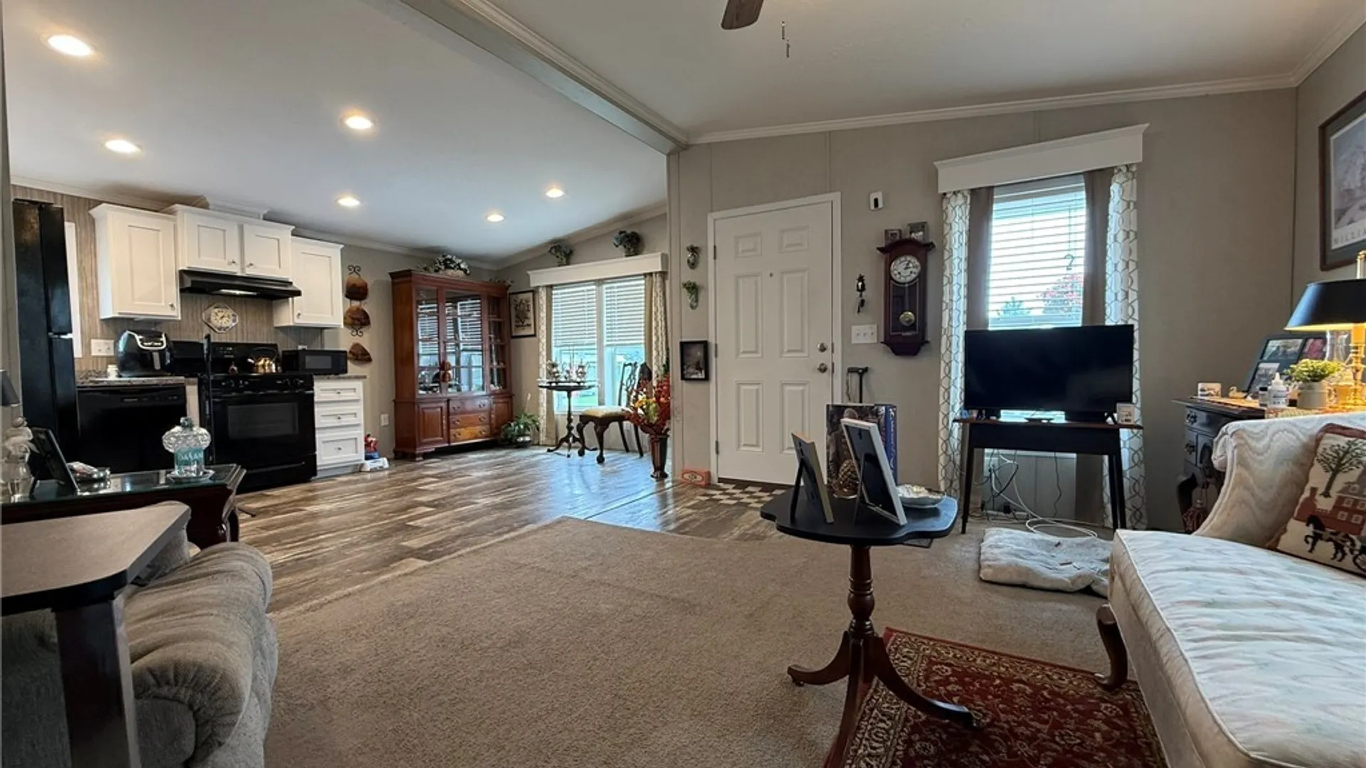 Property at 6 Laurel Street, Newstead, NY 14001 11