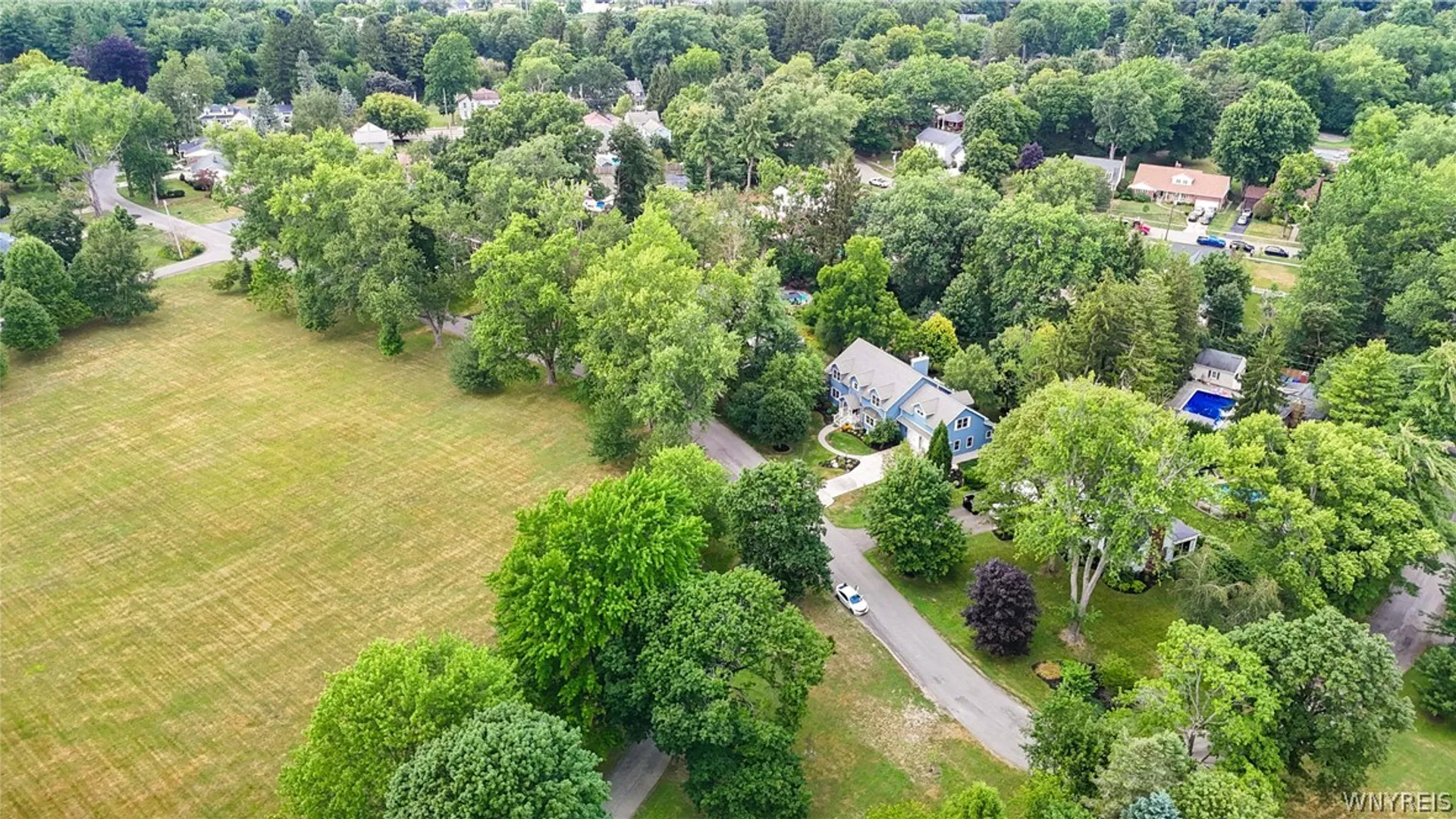 Property at 3792 Windover Drive, Hamburg, NY 14075 45