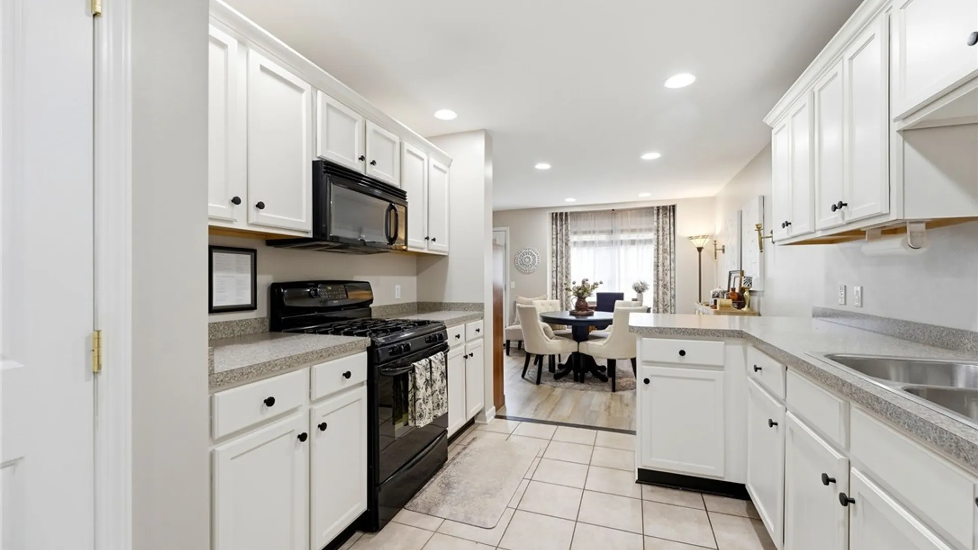 Property at 947 Maryvale Drive, Cheektowaga, NY 14225 21