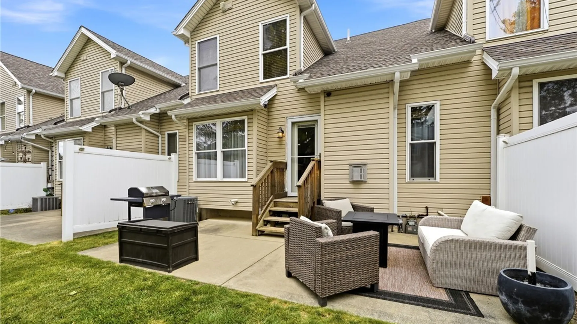 Property at 947 Maryvale Drive, Cheektowaga, NY 14225 46