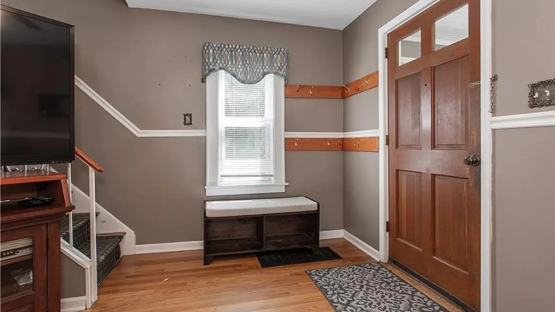 Property at 207 Kinne St Street, Syracuse, NY 13206 5