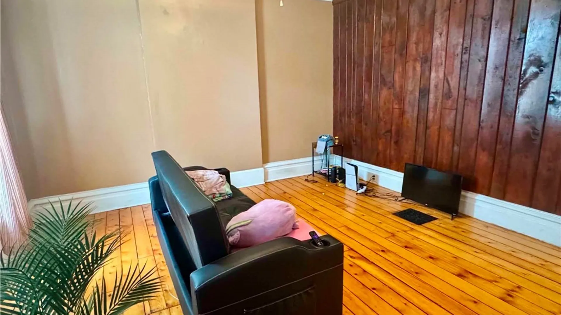 Property at 110 E North Street, German Flatts, NY 13357 13