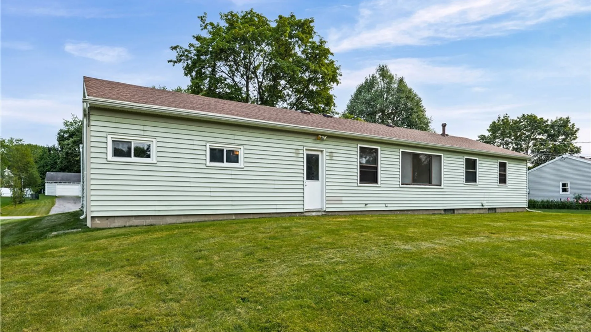 Property at 30 Gate House, Henrietta, NY 14467 26