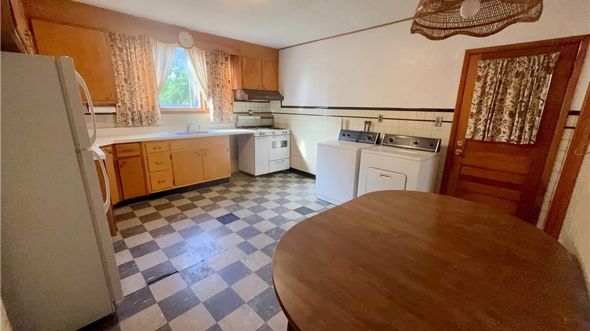 Property at 343 Normal Avenue, Buffalo, NY 14213 10