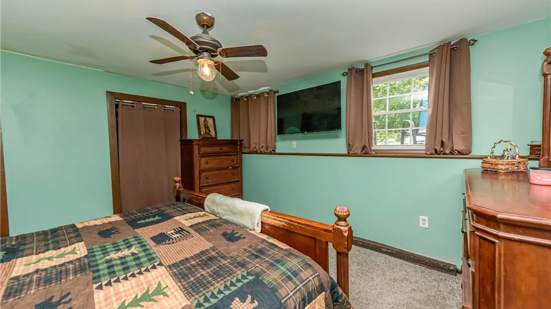 Property at 66 Pinebriar Drive, Greece, NY 14616 16