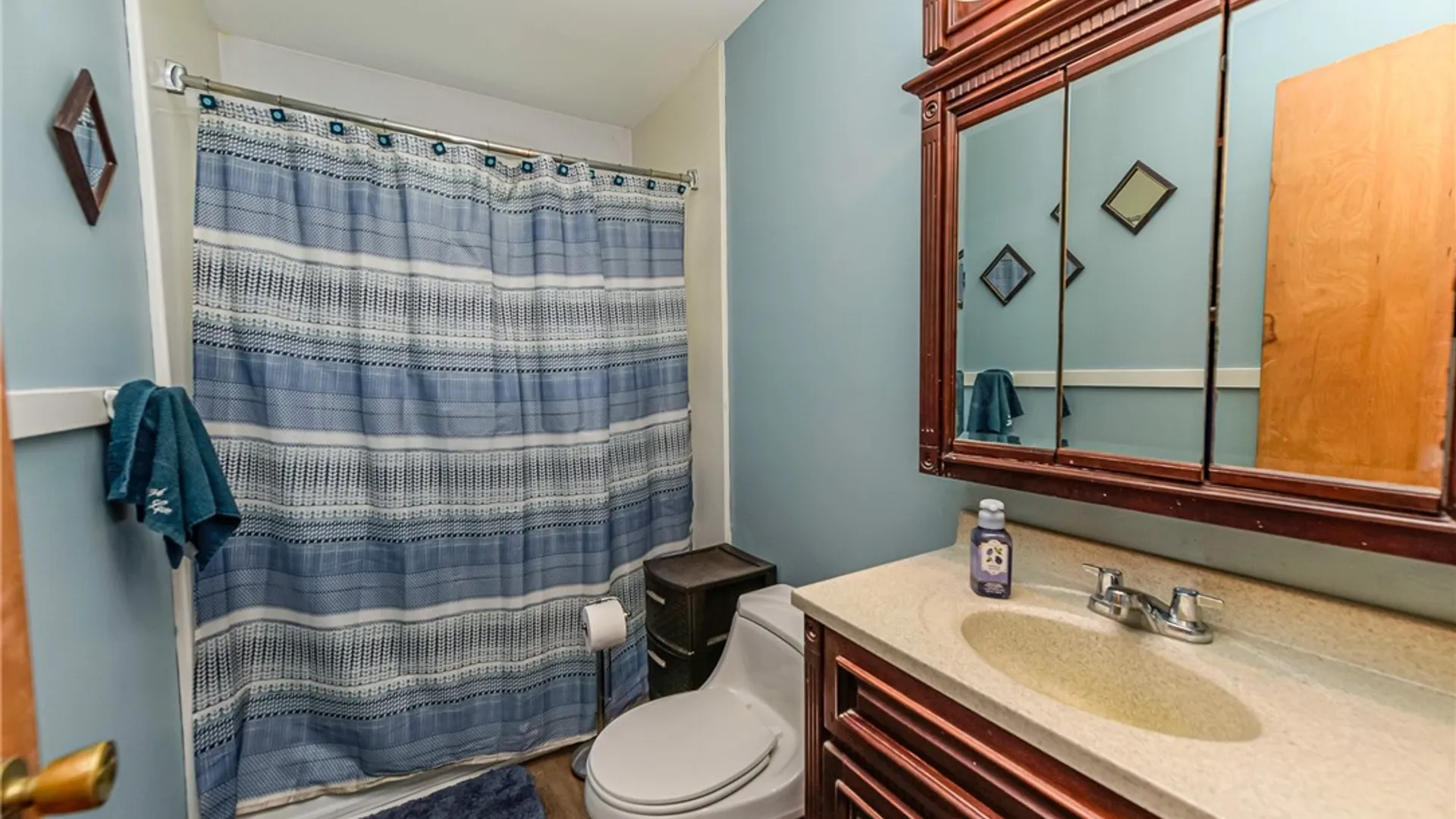 Property at 66 Pinebriar Drive, Greece, NY 14616 17