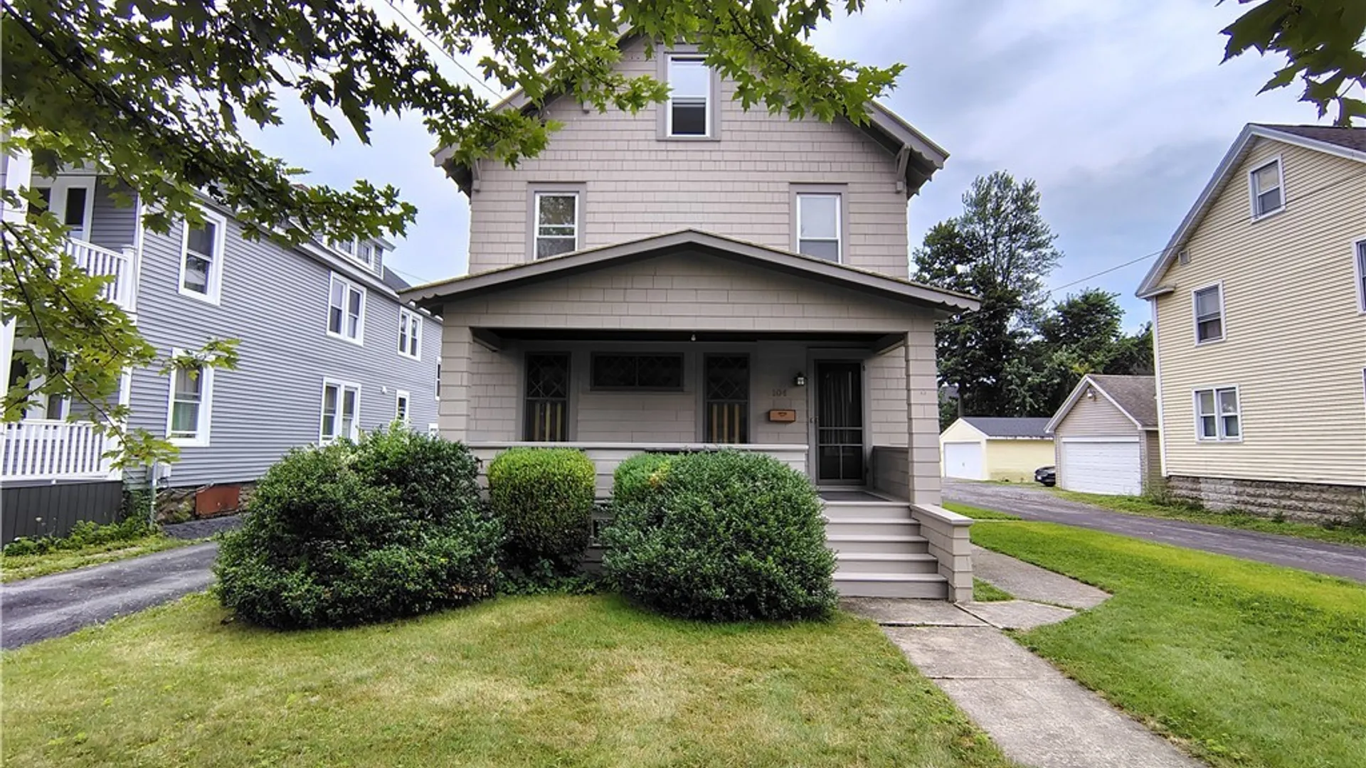 Property at 104 E Linden Street, Rome, NY 13440 4