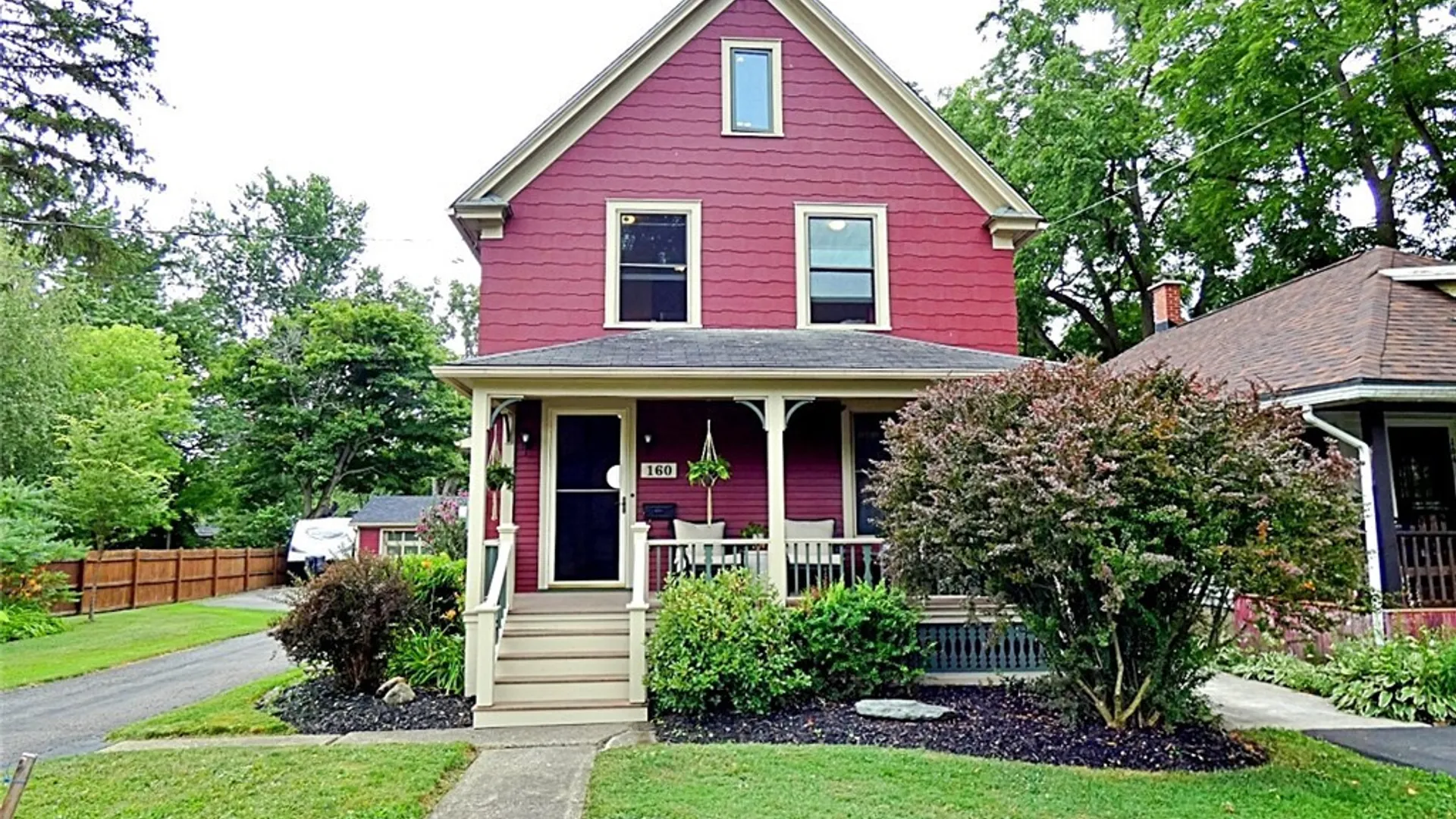 Property at 160 Long Avenue, Hamburg, NY 14075 4