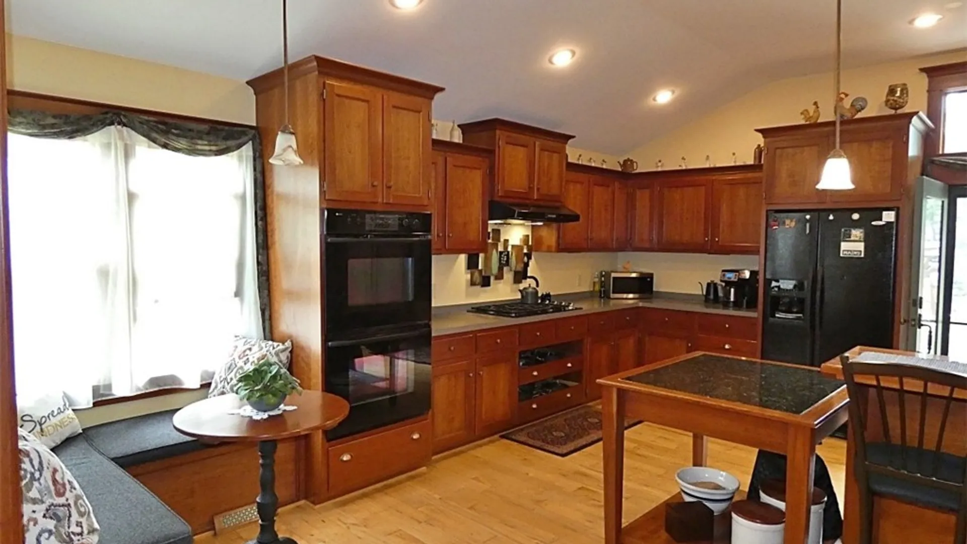 Property at 160 Long Avenue, Hamburg, NY 14075 12