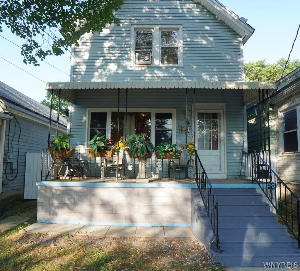 Property at 211 East Street, Buffalo, NY 14207