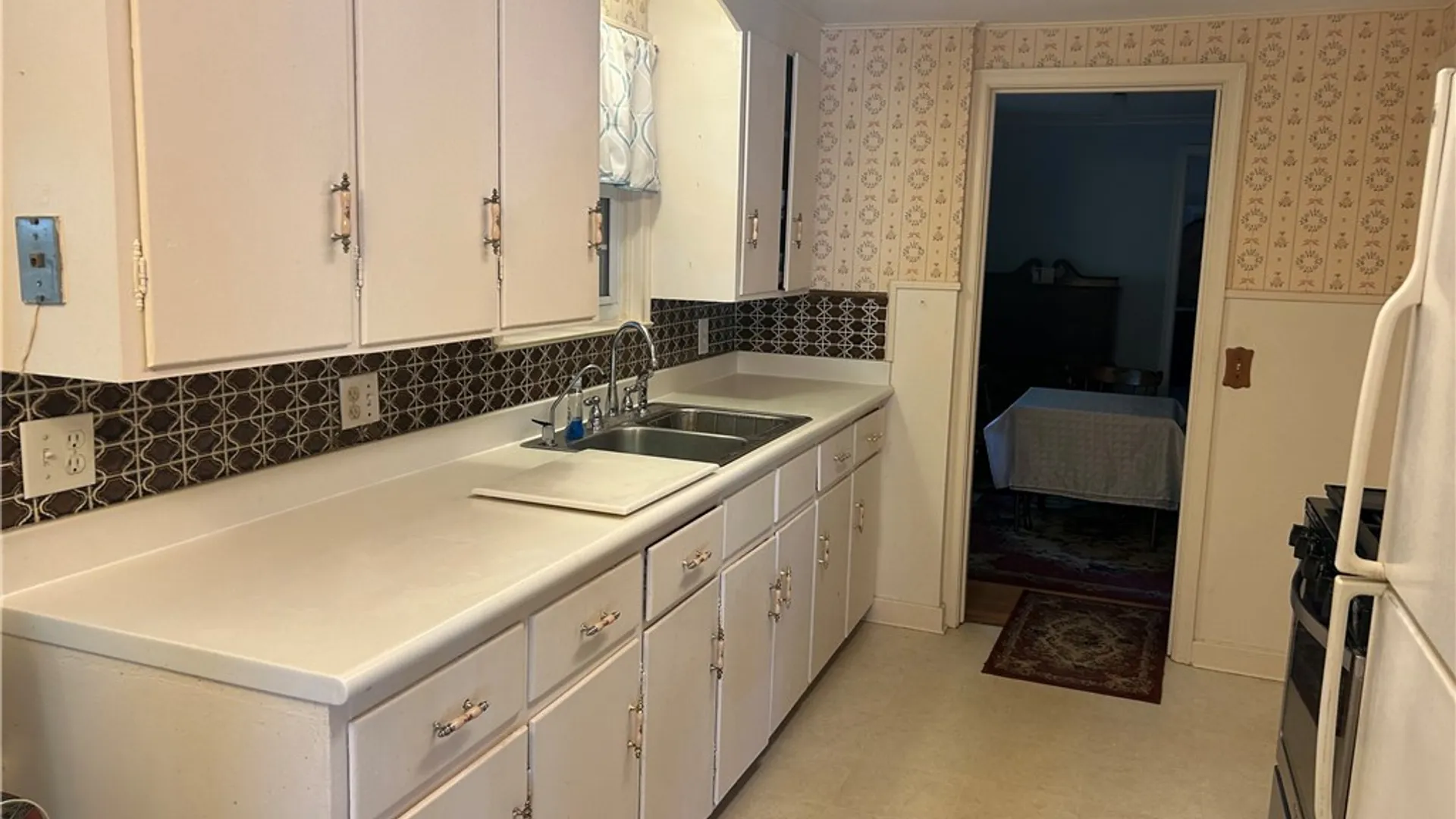 Property at 815 2nd Street, Salina, NY 13088 5