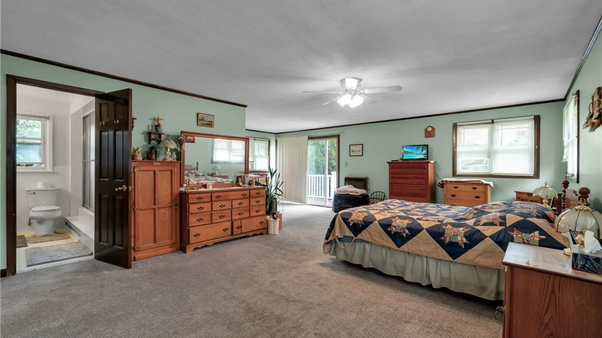 Property at 5308 Mayfield Court, Clarence, NY 14031 19