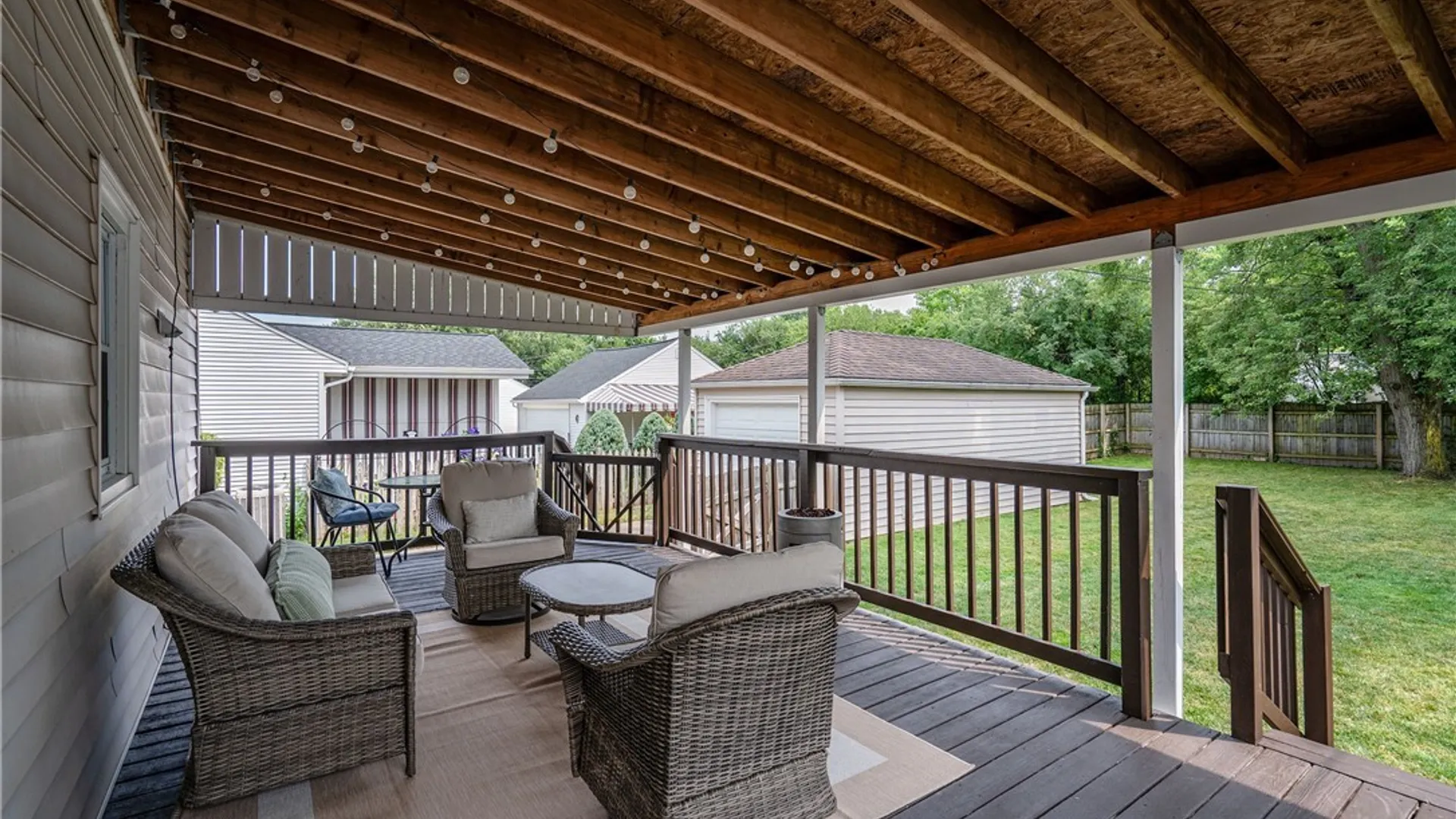Property at 109 Meadow Lane, Tonawanda, NY 14223 29