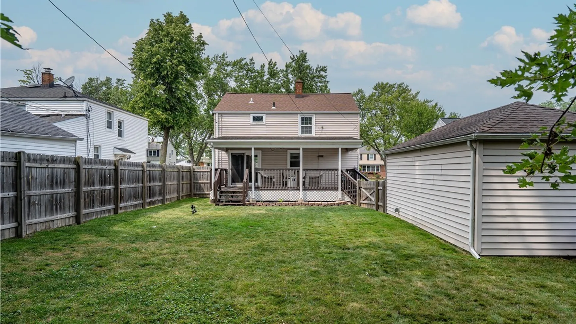 Property at 109 Meadow Lane, Tonawanda, NY 14223 31