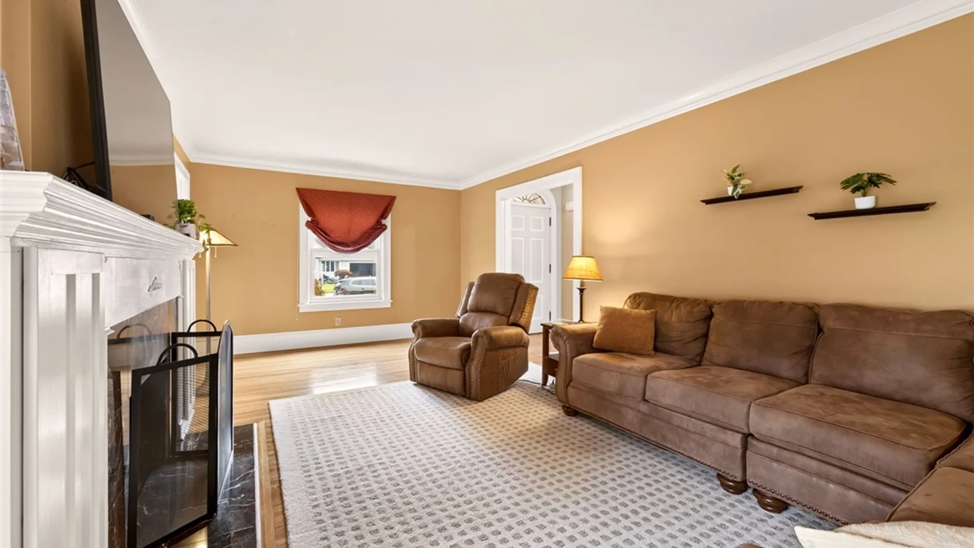 Property at 151 Thomas Avenue, Irondequoit, NY 14617 15