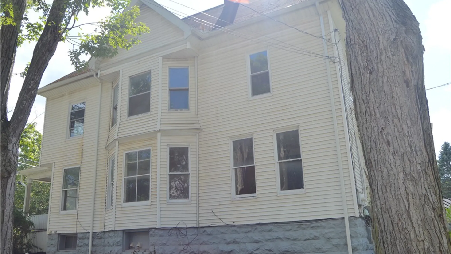 Property at 171-173 E Genesee Street, Auburn, NY 13021 3