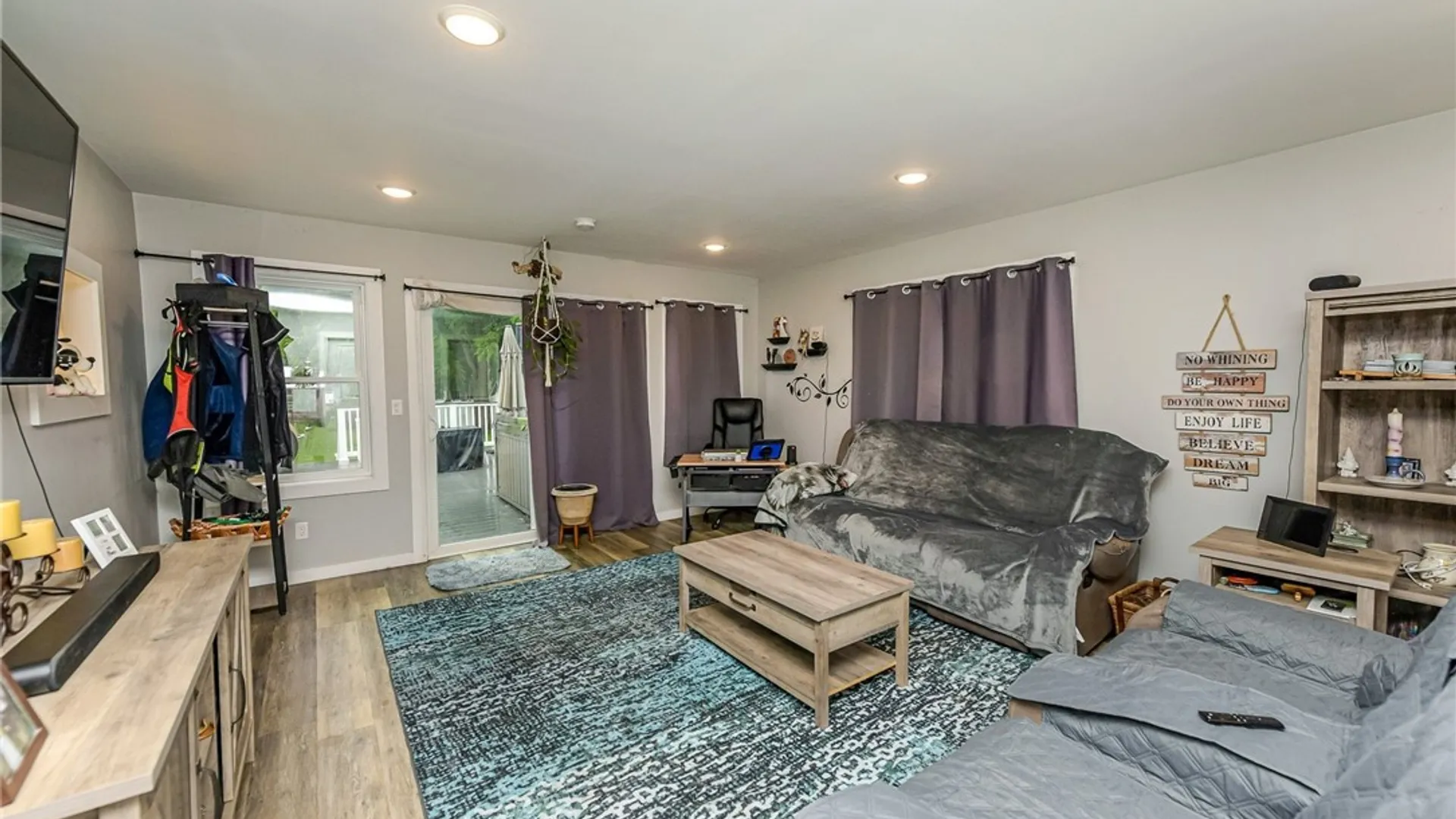 Property at 15 Mckenzie Street, Bergen, NY 14416 6