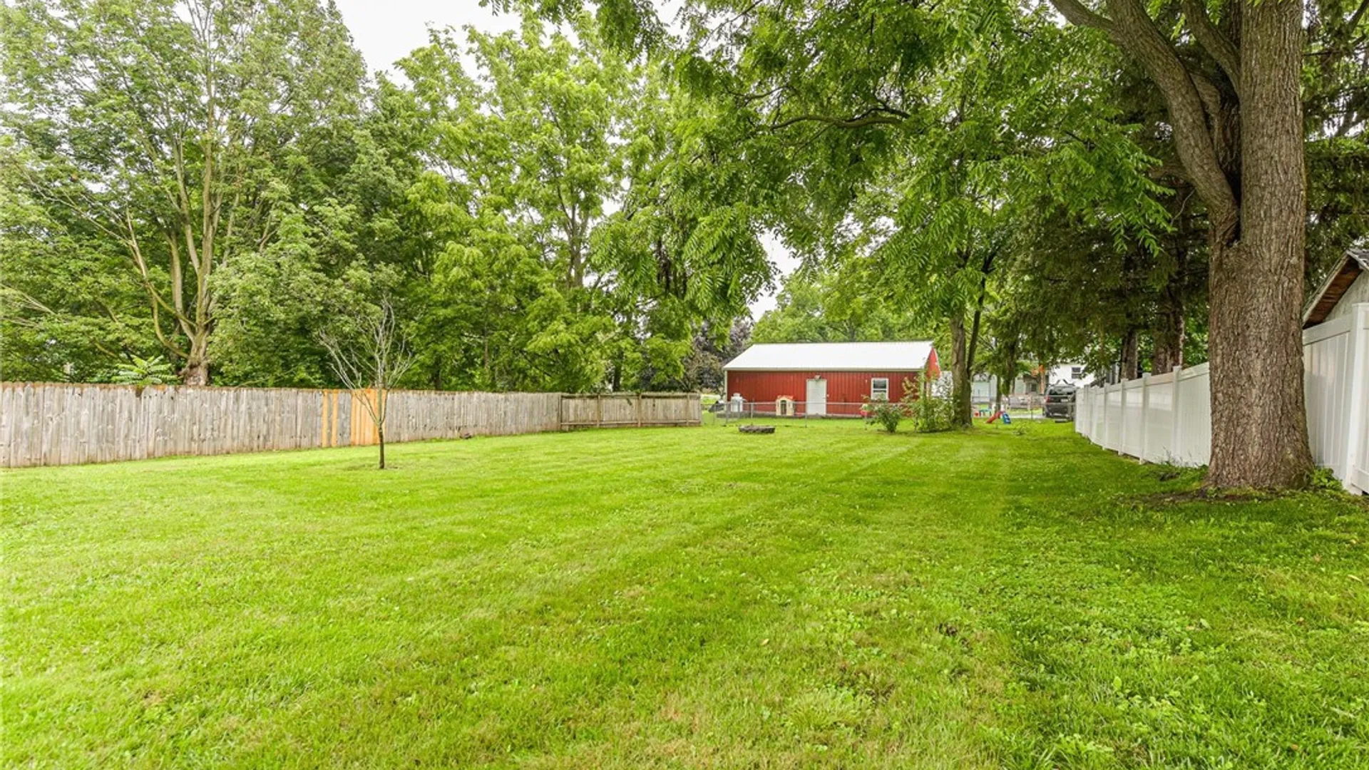 Property at 15 Mckenzie Street, Bergen, NY 14416 34