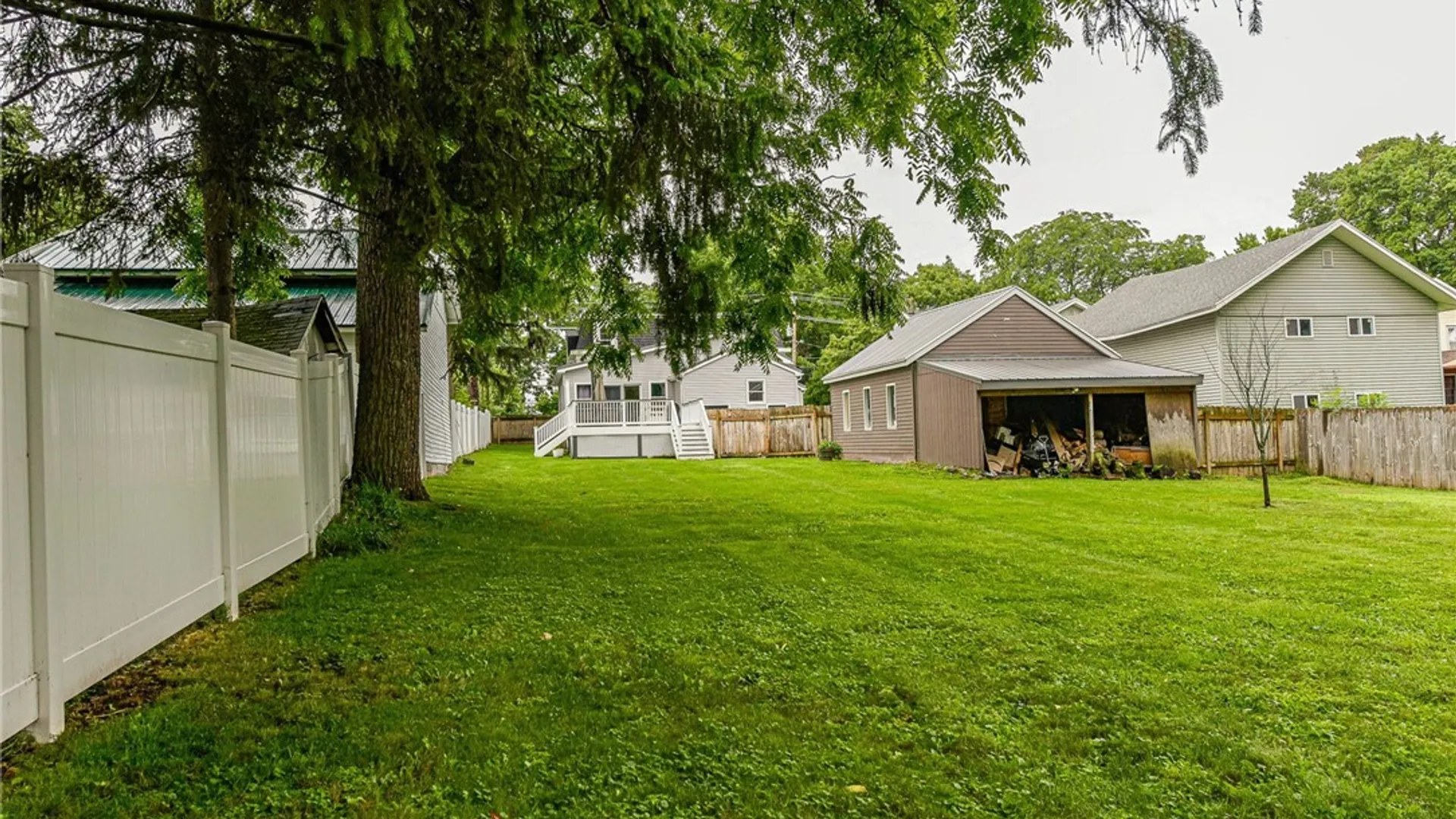 Property at 15 Mckenzie Street, Bergen, NY 14416 35