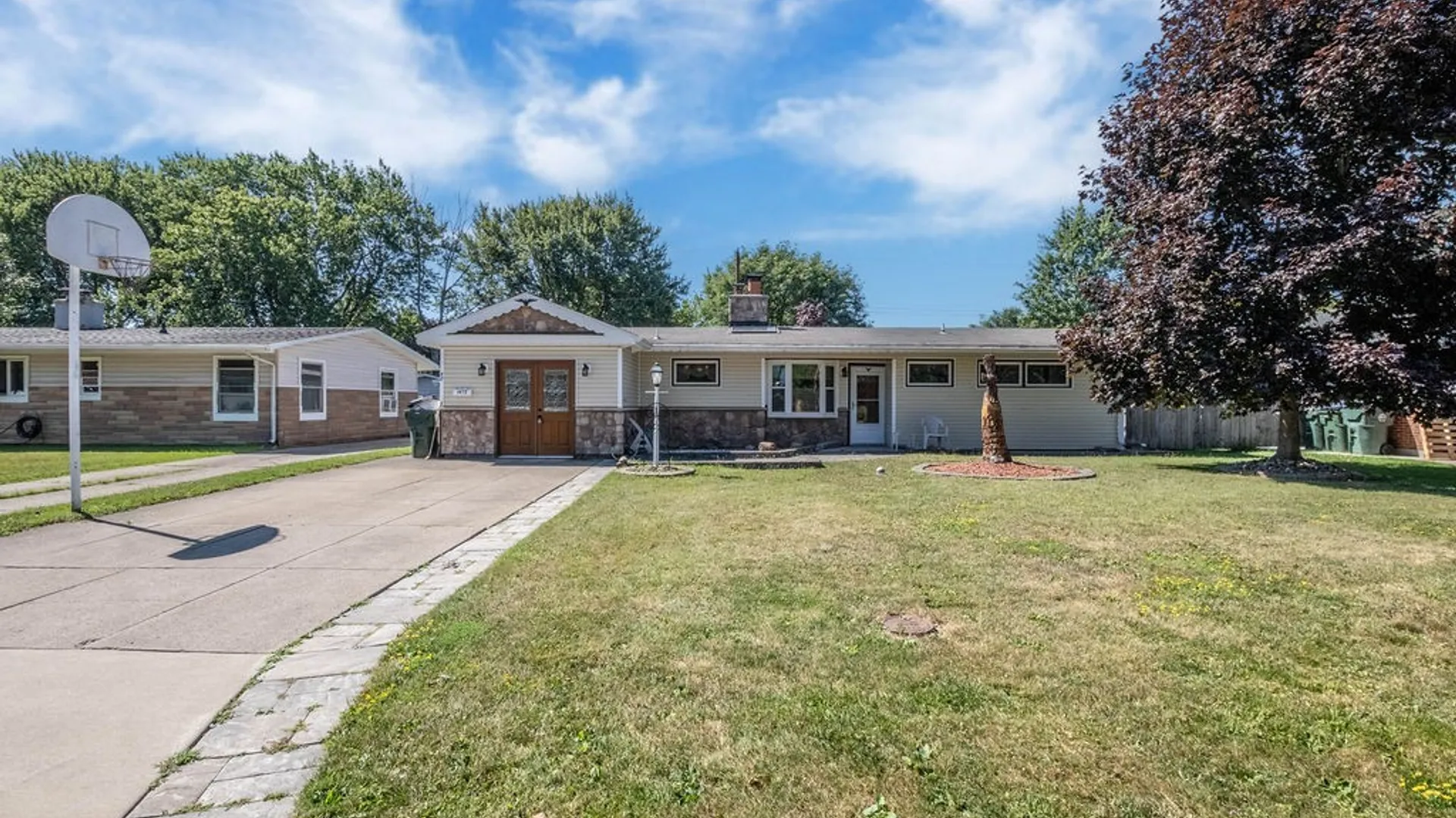 Property at 48 Lee Street, Cheektowaga, NY 14043 4