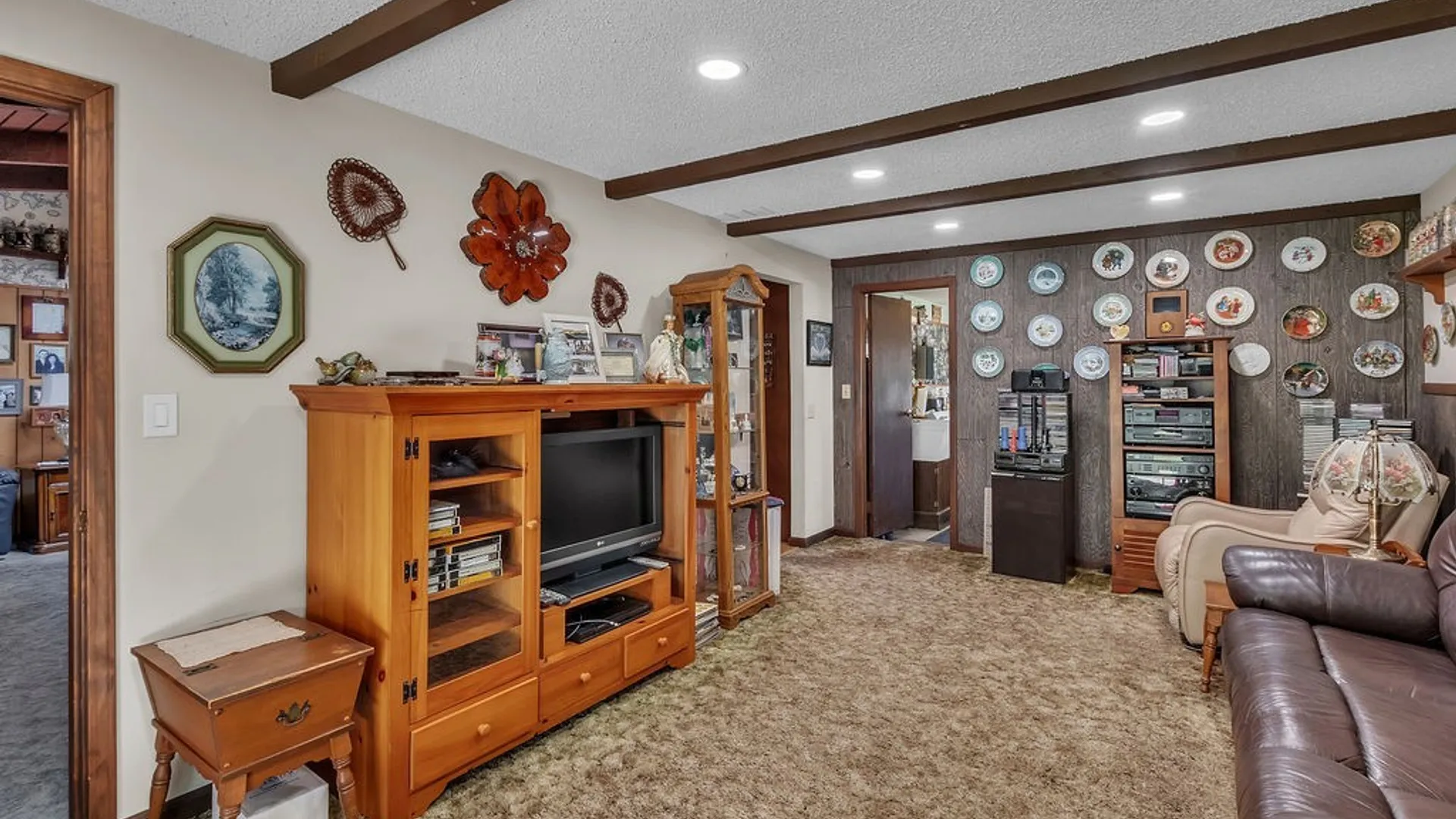 Property at 48 Lee Street, Cheektowaga, NY 14043 33