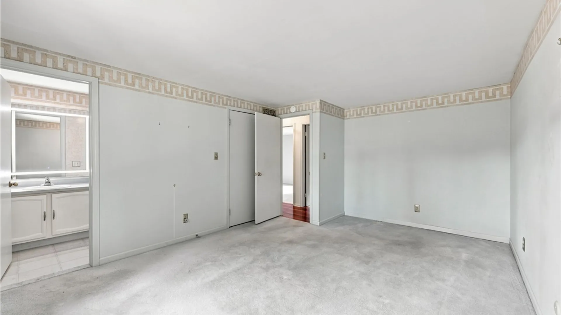 Property at 3 Jasmine Court, Amherst, NY 14051 25