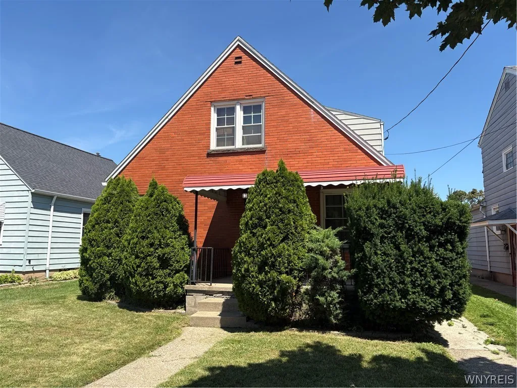 Property at 2438 Forest Avenue, Niagara Falls, NY 14301