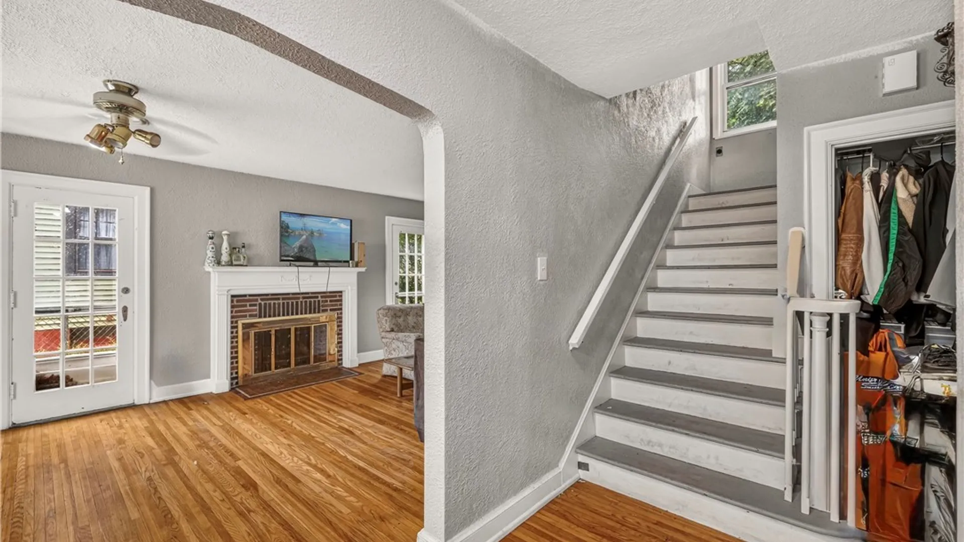 Property at 2907 Lewiston Road, Niagara Falls, NY 14305 9