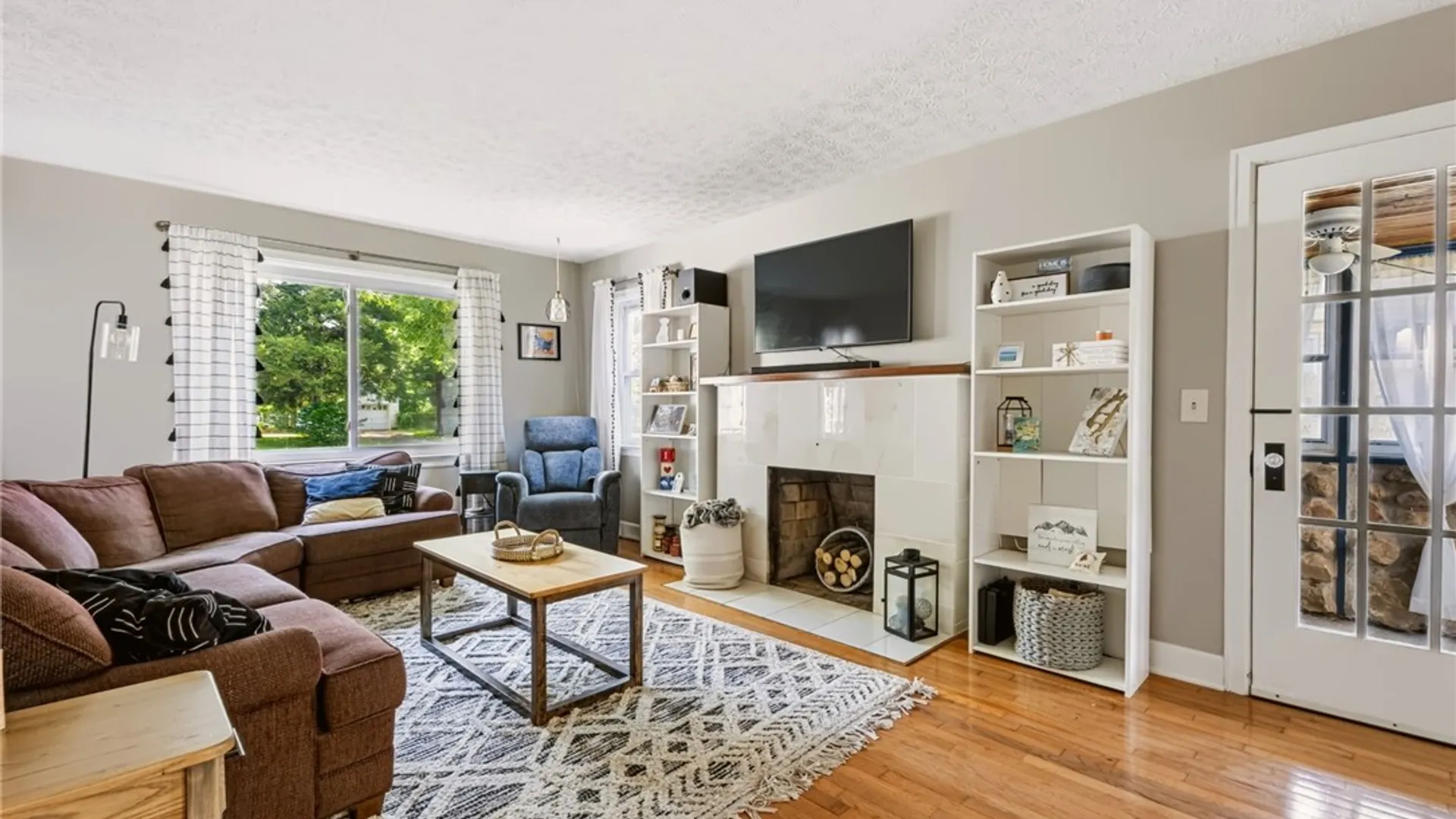 Property at 170 Northmore Avenue, Gates, NY 14606 7