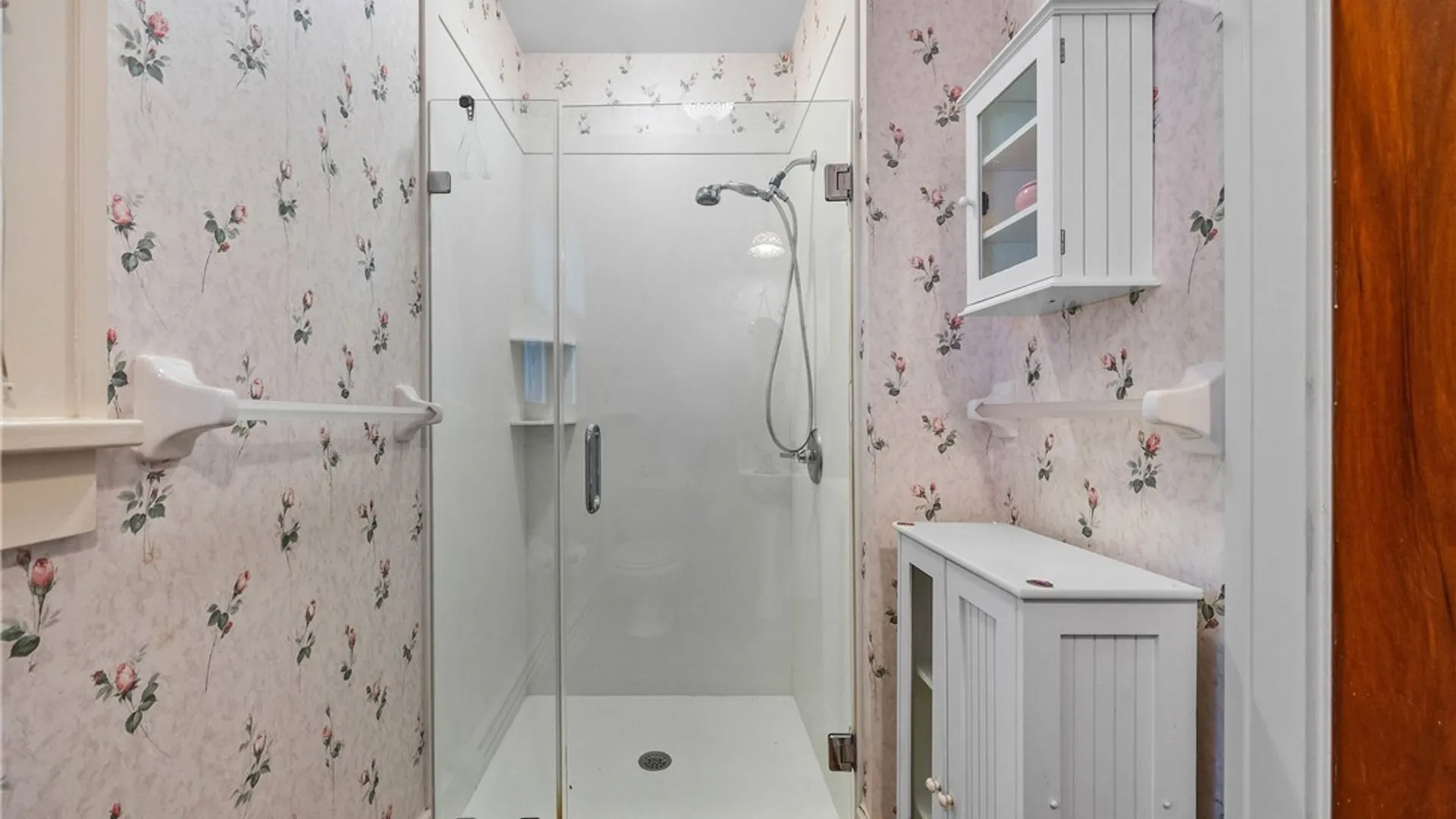 Property at 4305 Saint Paul Boulevard, Irondequoit, NY 14617 18