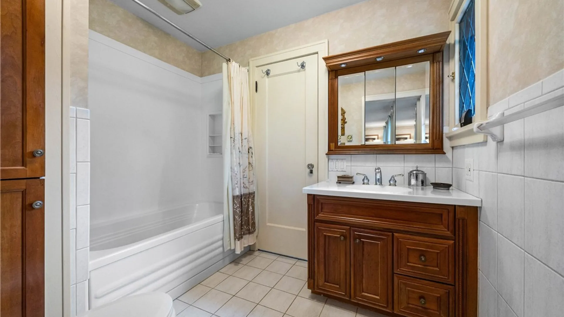 Property at 4305 Saint Paul Boulevard, Irondequoit, NY 14617 32