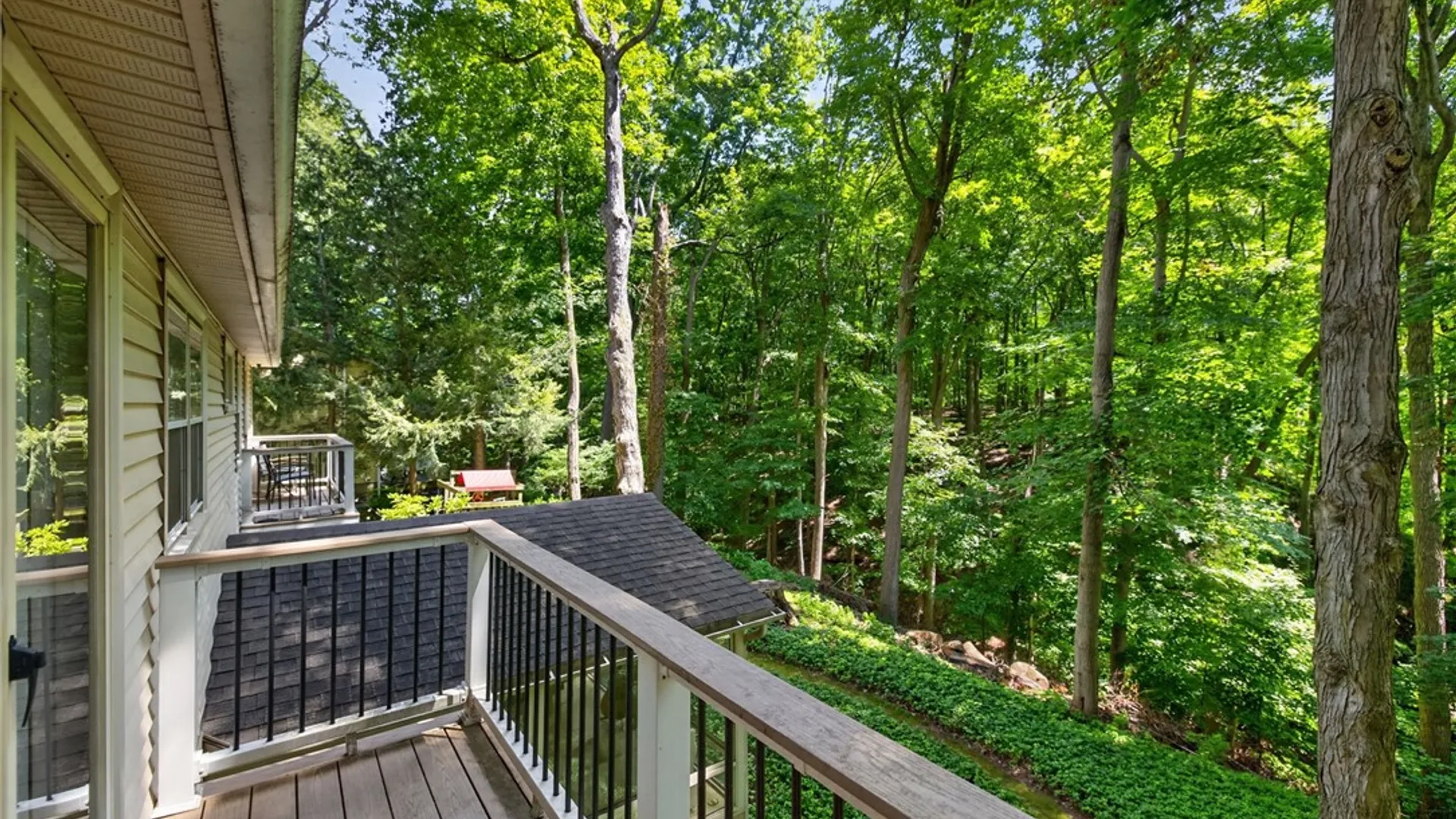 Property at 10 Forest Knoll, Pittsford, NY 14534 38