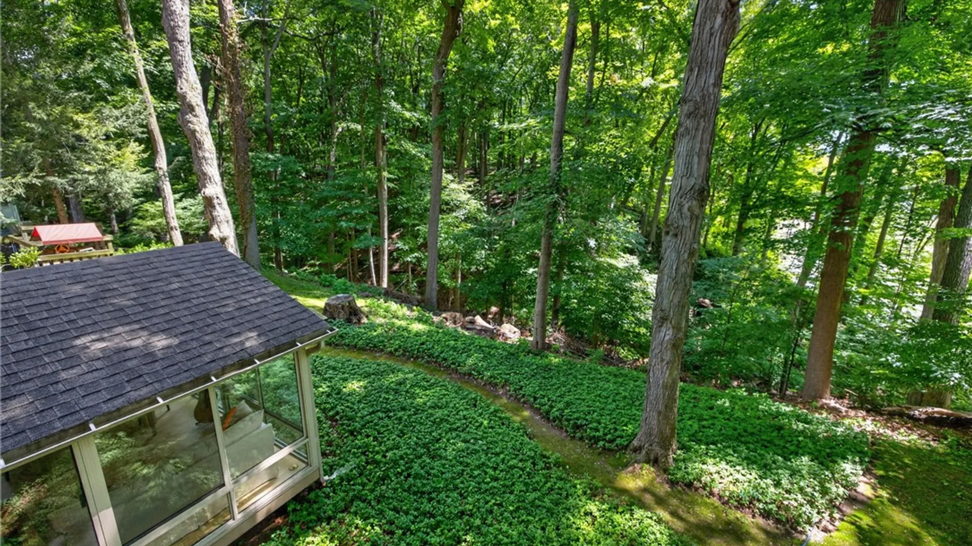 Property at 10 Forest Knoll, Pittsford, NY 14534 39