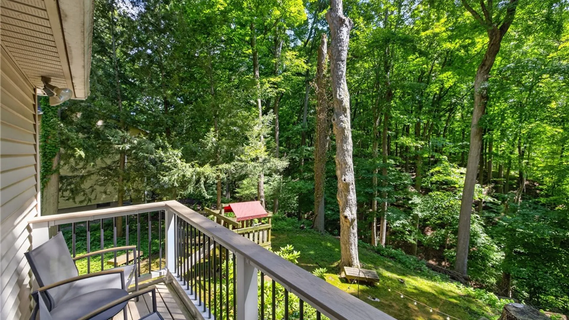 Property at 10 Forest Knoll, Pittsford, NY 14534 43